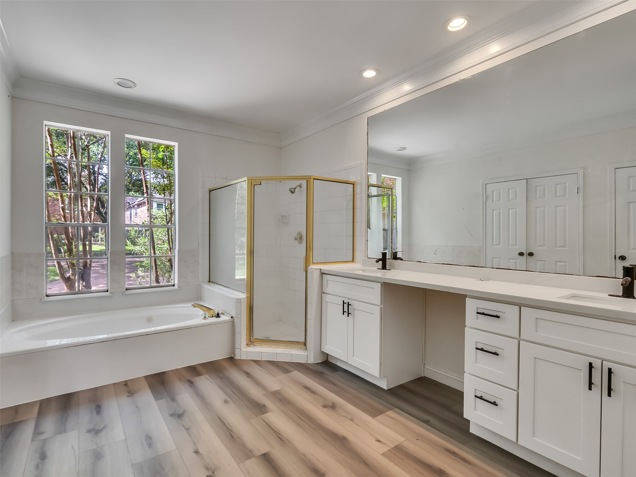 1127 Gloria Court Property Photo 30