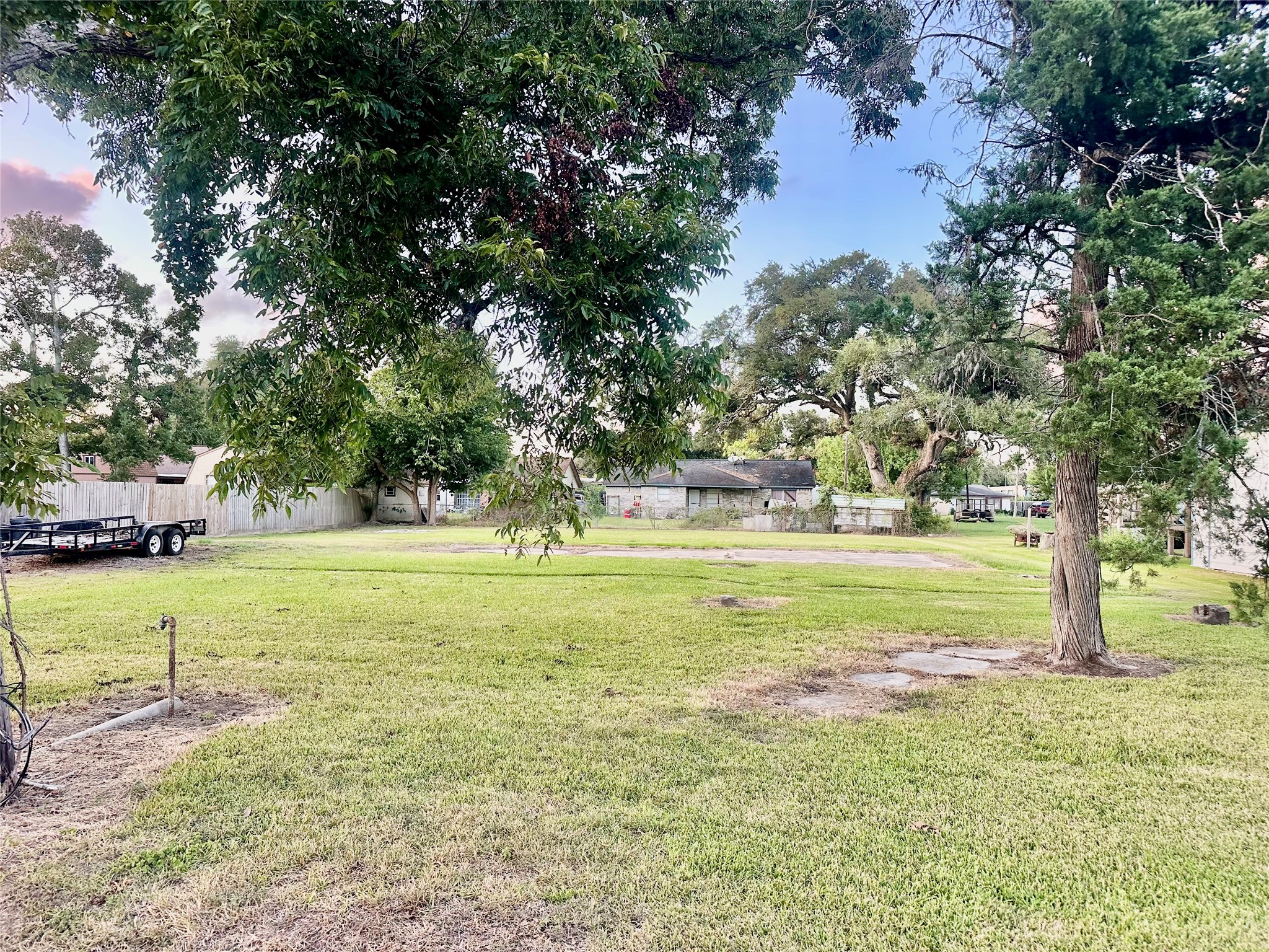 348 Hinken Street Property Photo 2