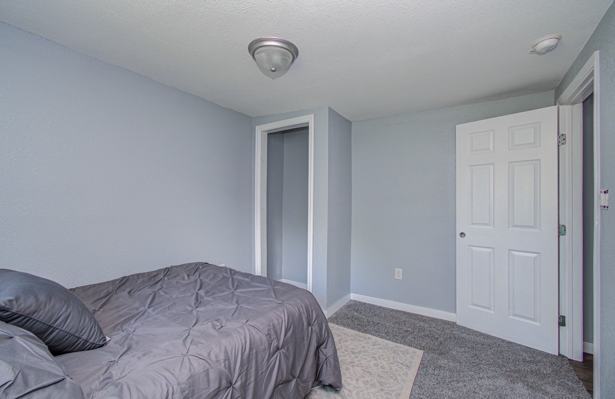 1016 Apache Street Property Photo 10