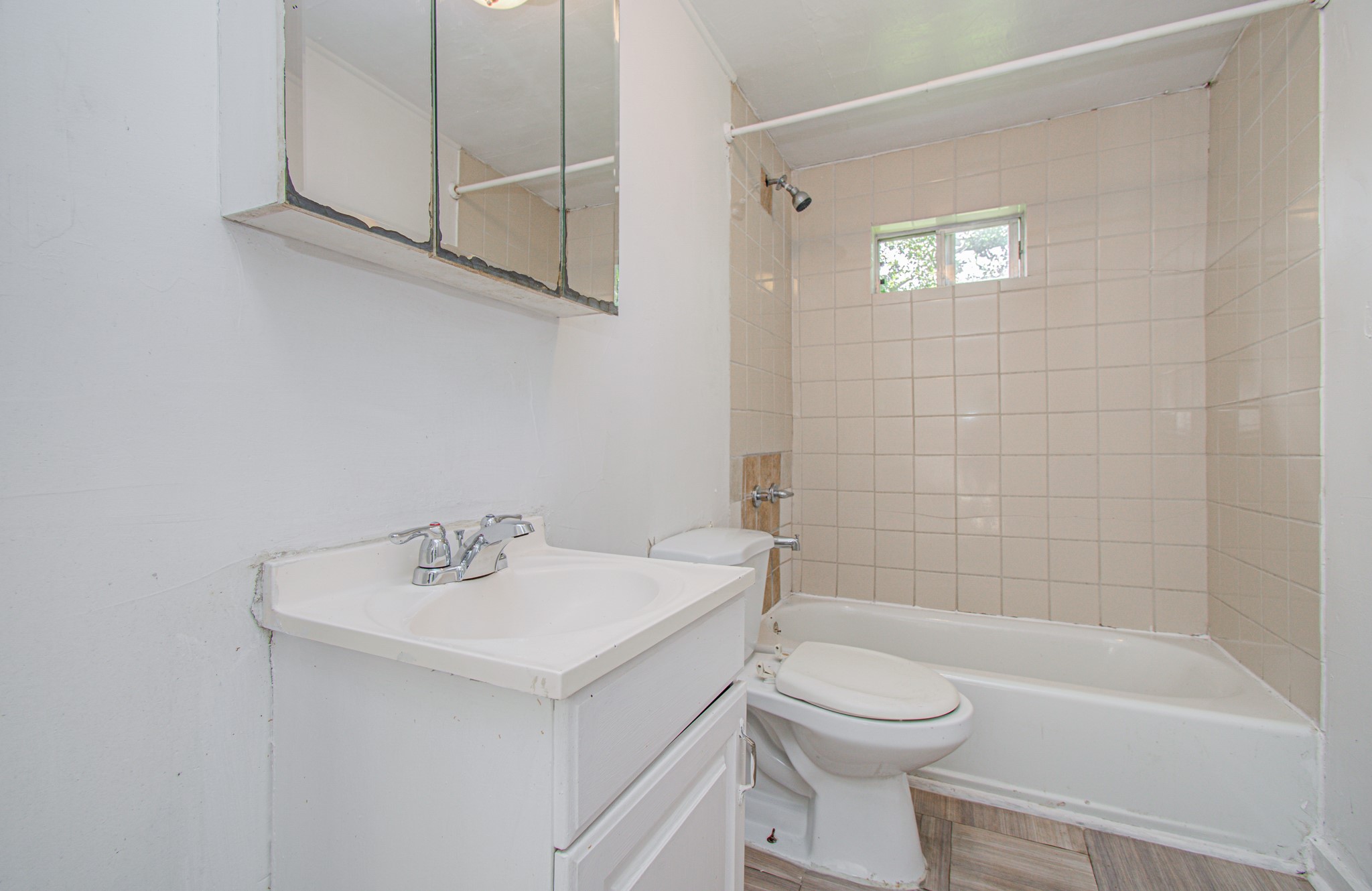 1016 Apache Street Property Photo 34