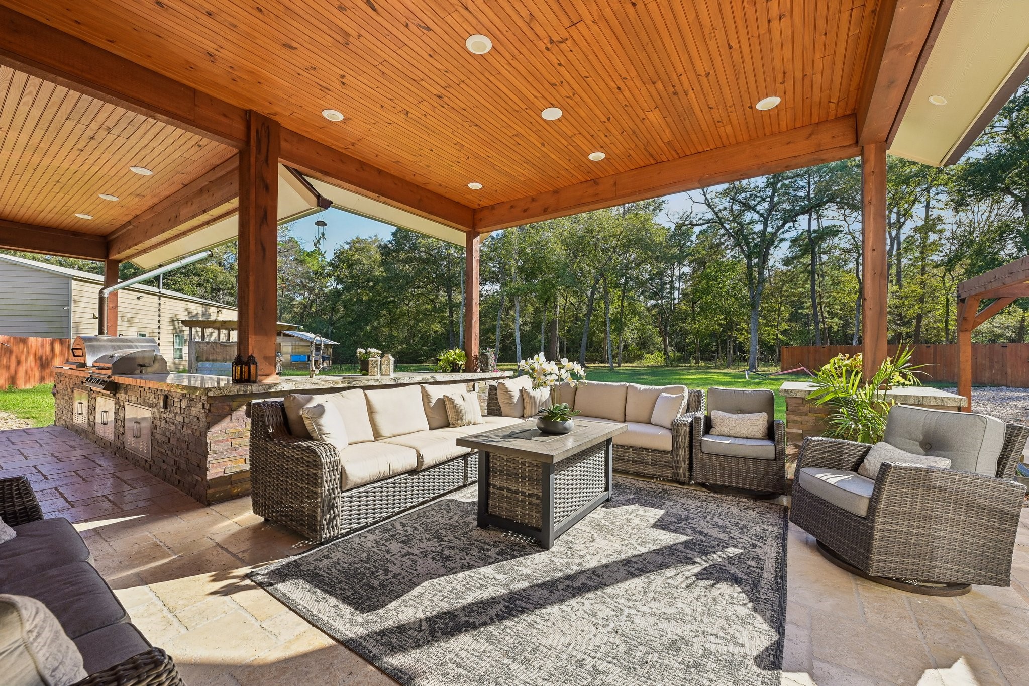 33135 Willow Bend Road Property Photo 41