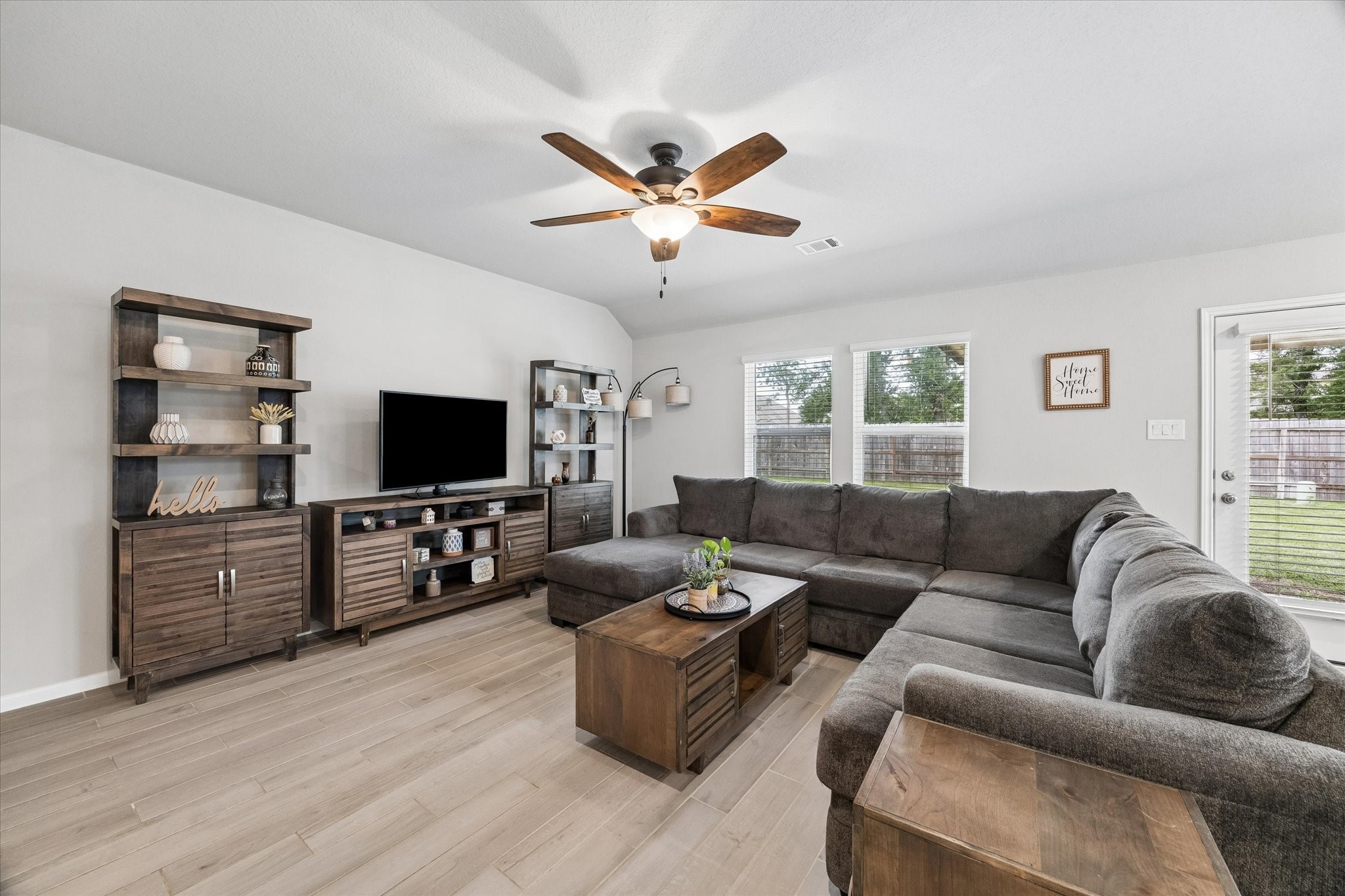 12826 Royal Ann Way Property Photo 9
