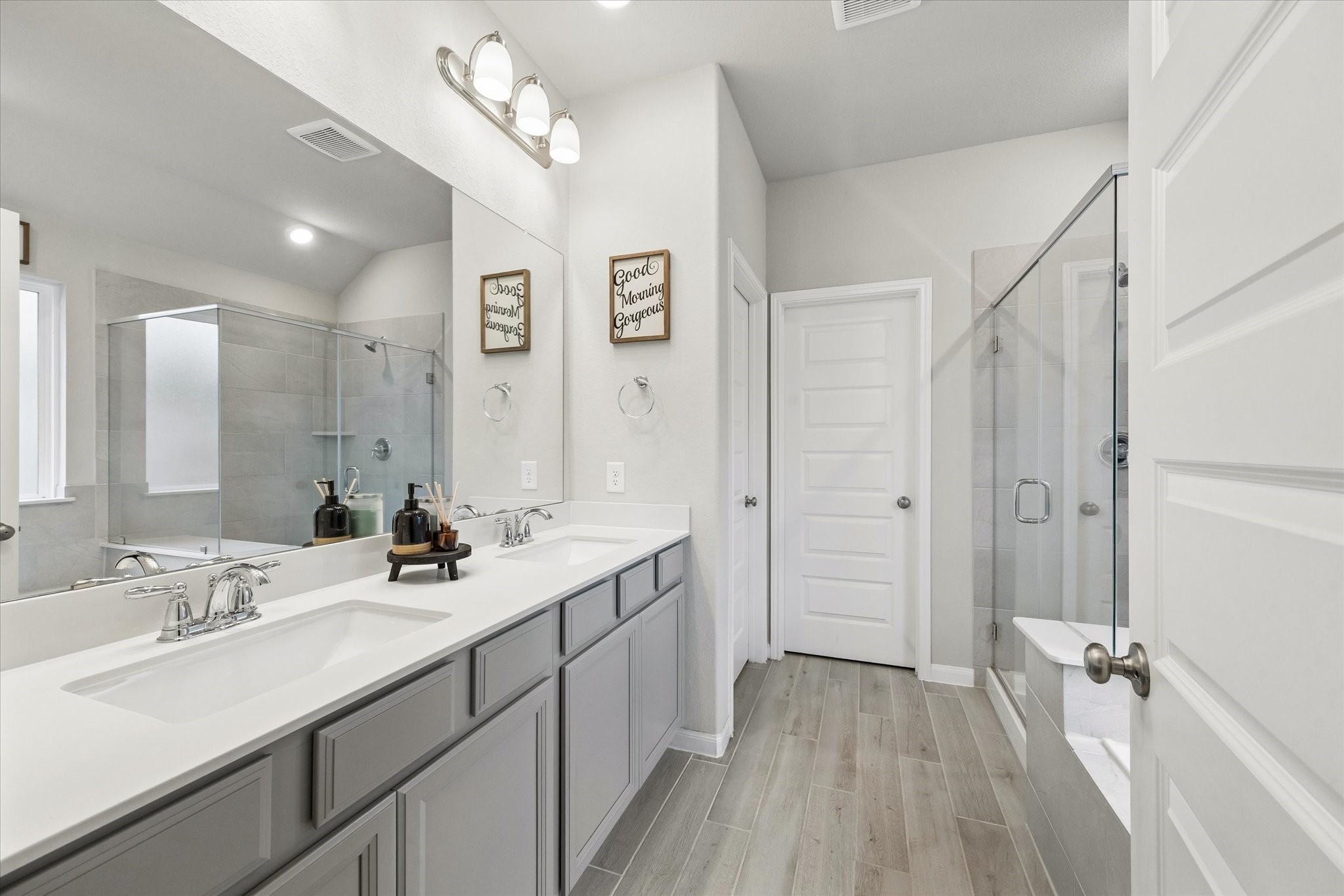 12826 Royal Ann Way Property Photo 16