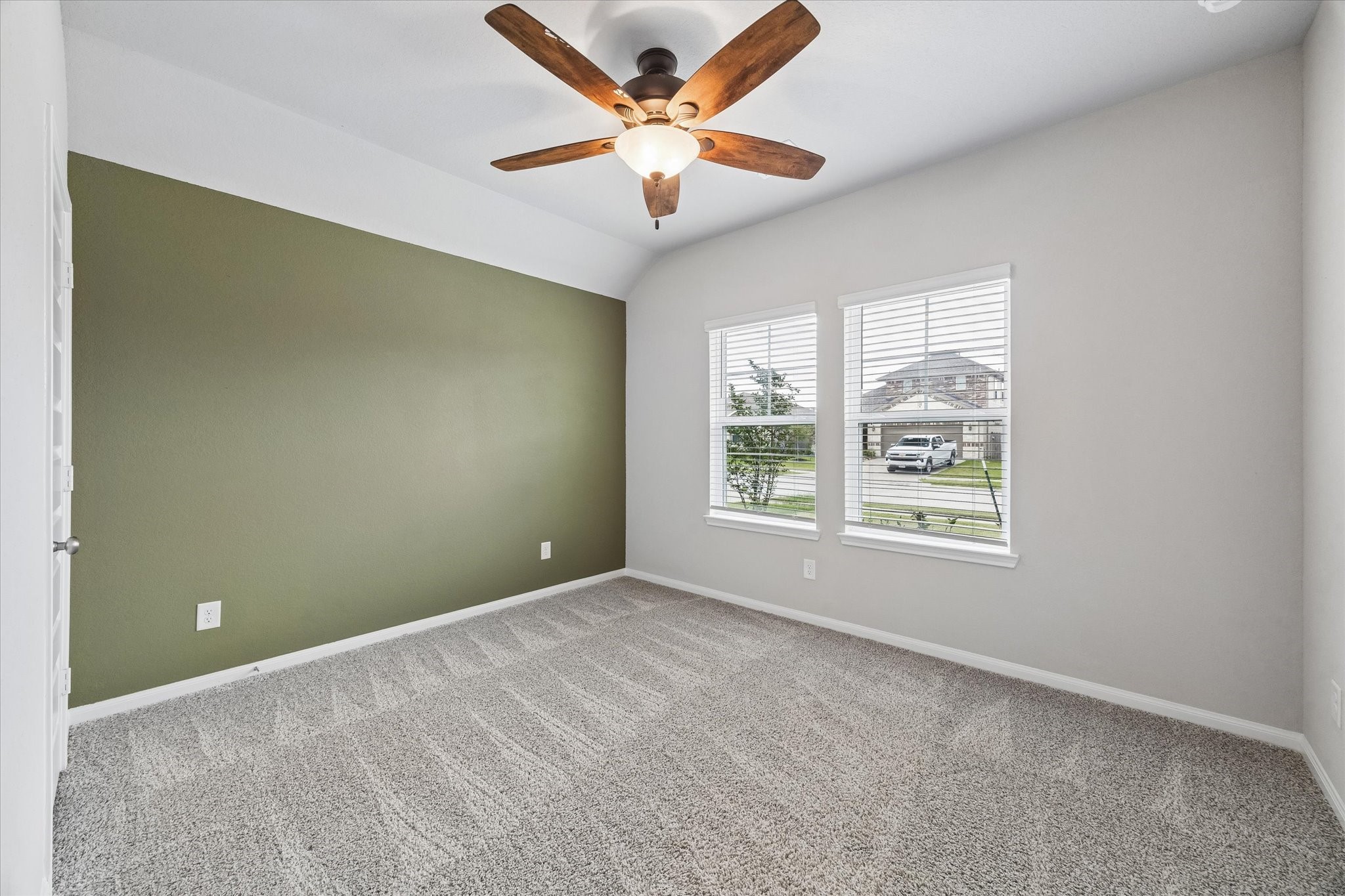 12826 Royal Ann Way Property Photo 19
