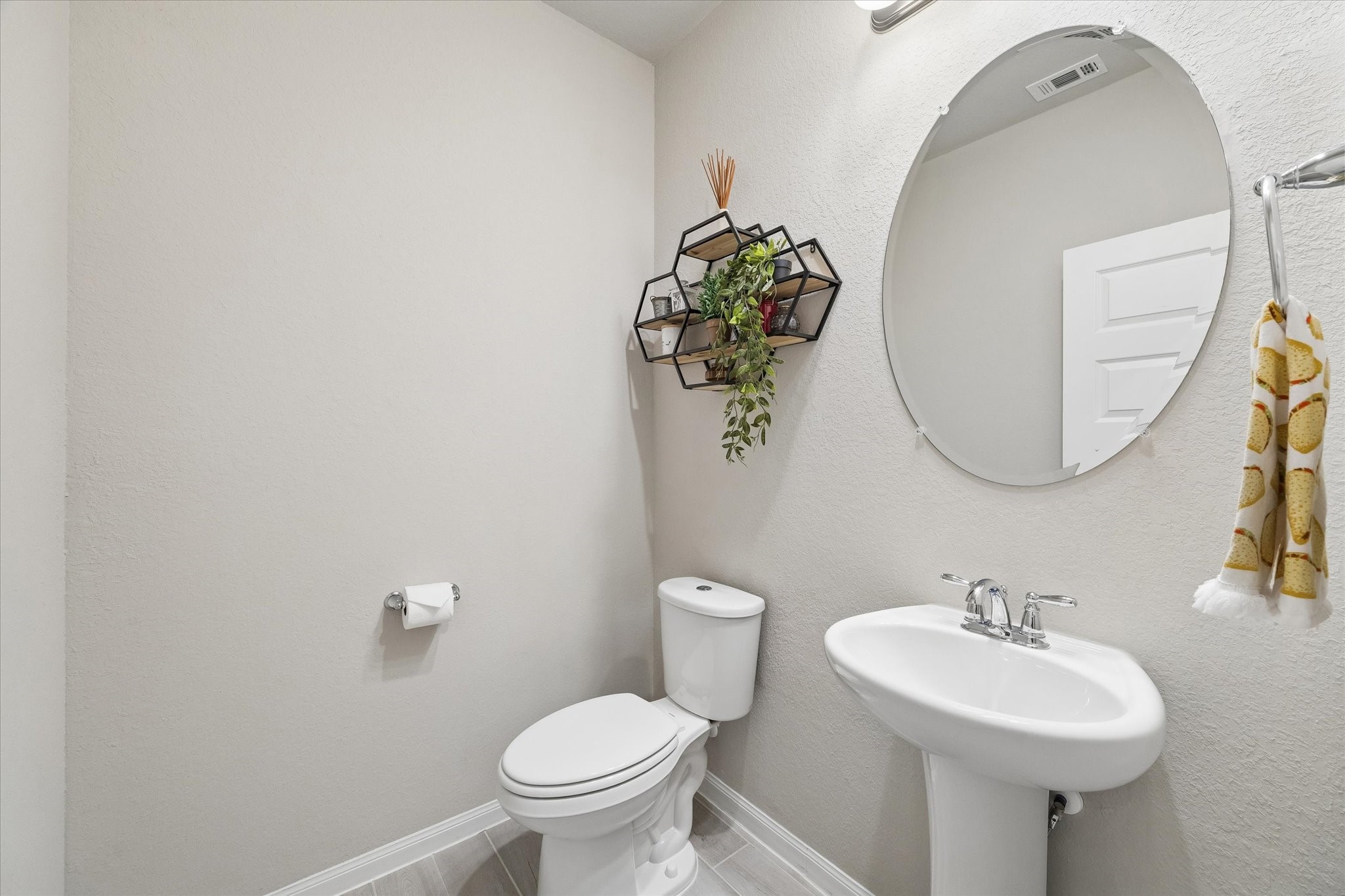12826 Royal Ann Way Property Photo 26