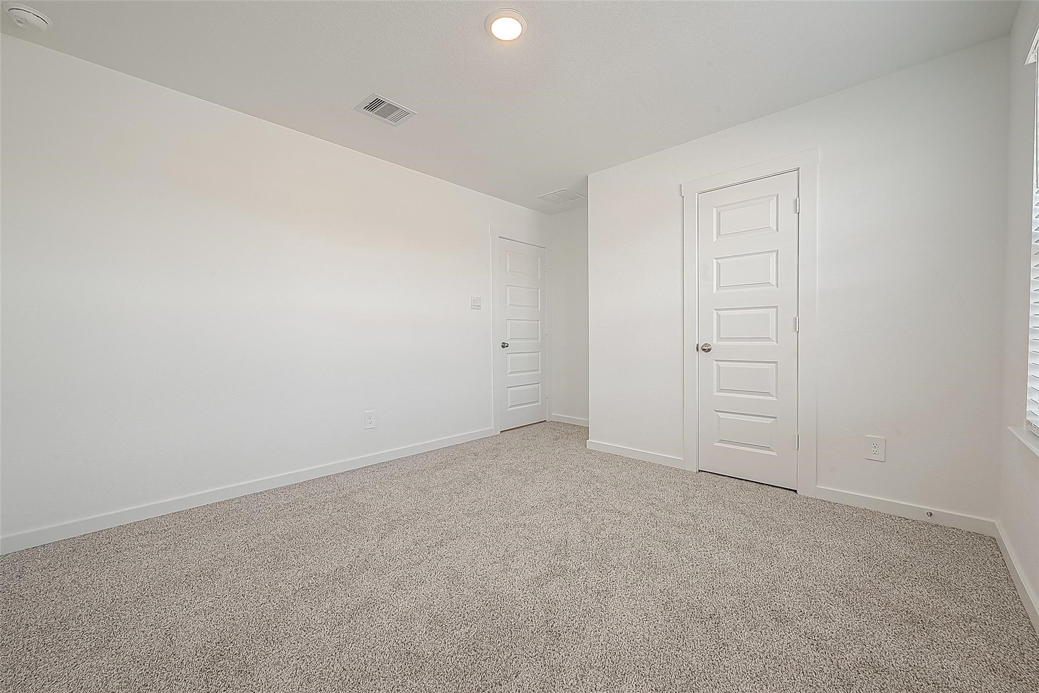 3918 Winterbourne Way Property Photo 6