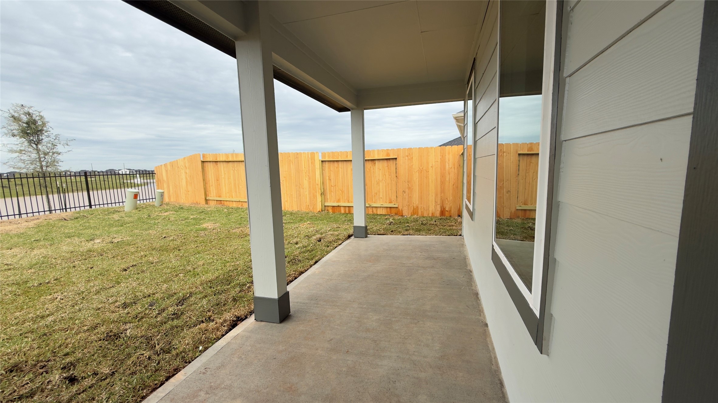 3918 Winterbourne Way Property Photo 13