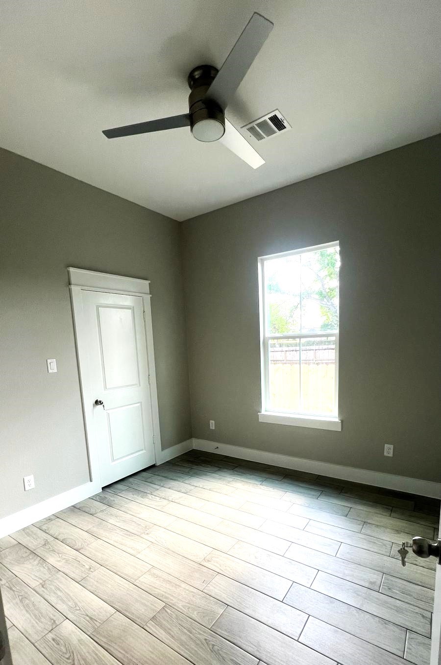 208 Indiana Street 2 Property Photo 15