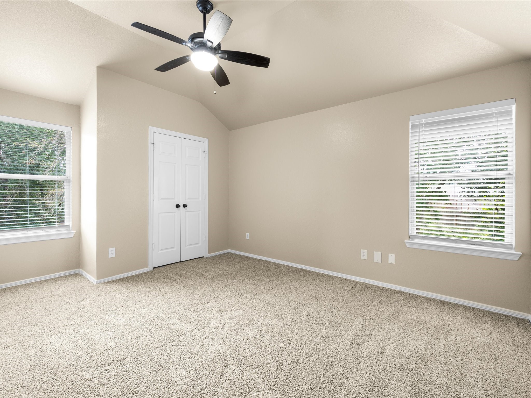 291 Sunset Path S Property Photo 26