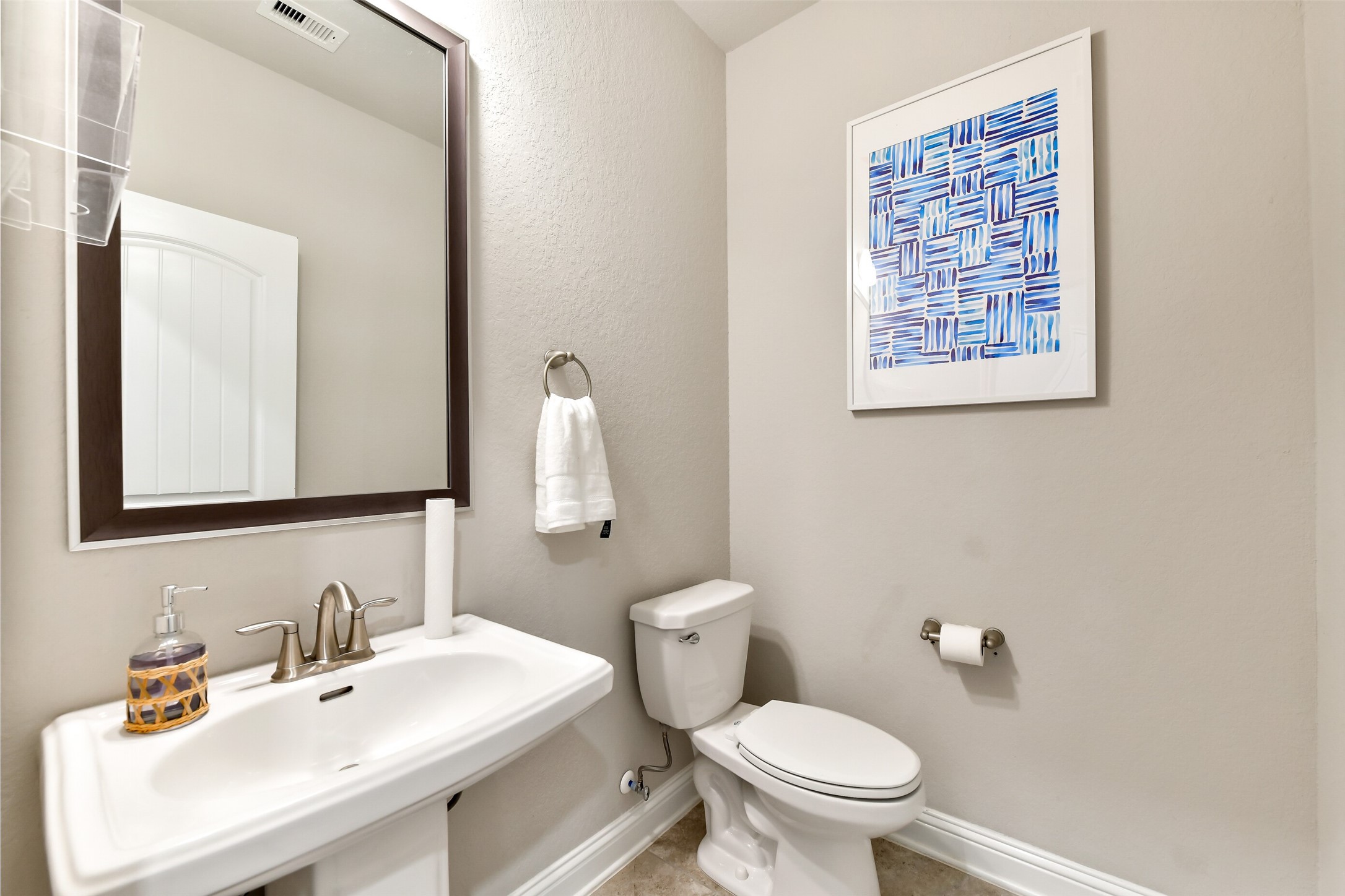 6930 Water Glen Lane Property Photo 14