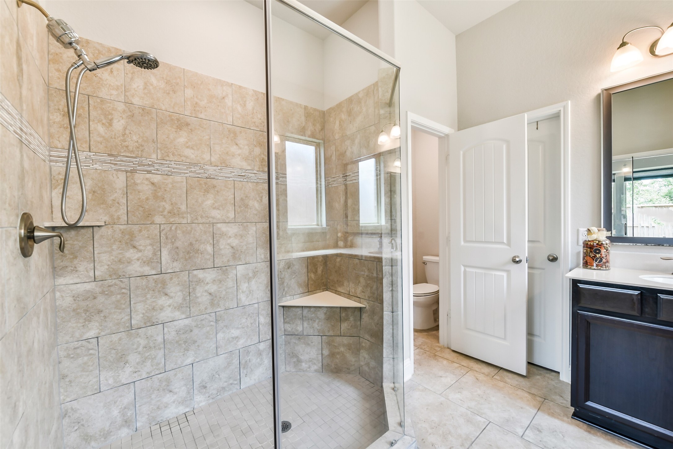 6930 Water Glen Lane Property Photo 18