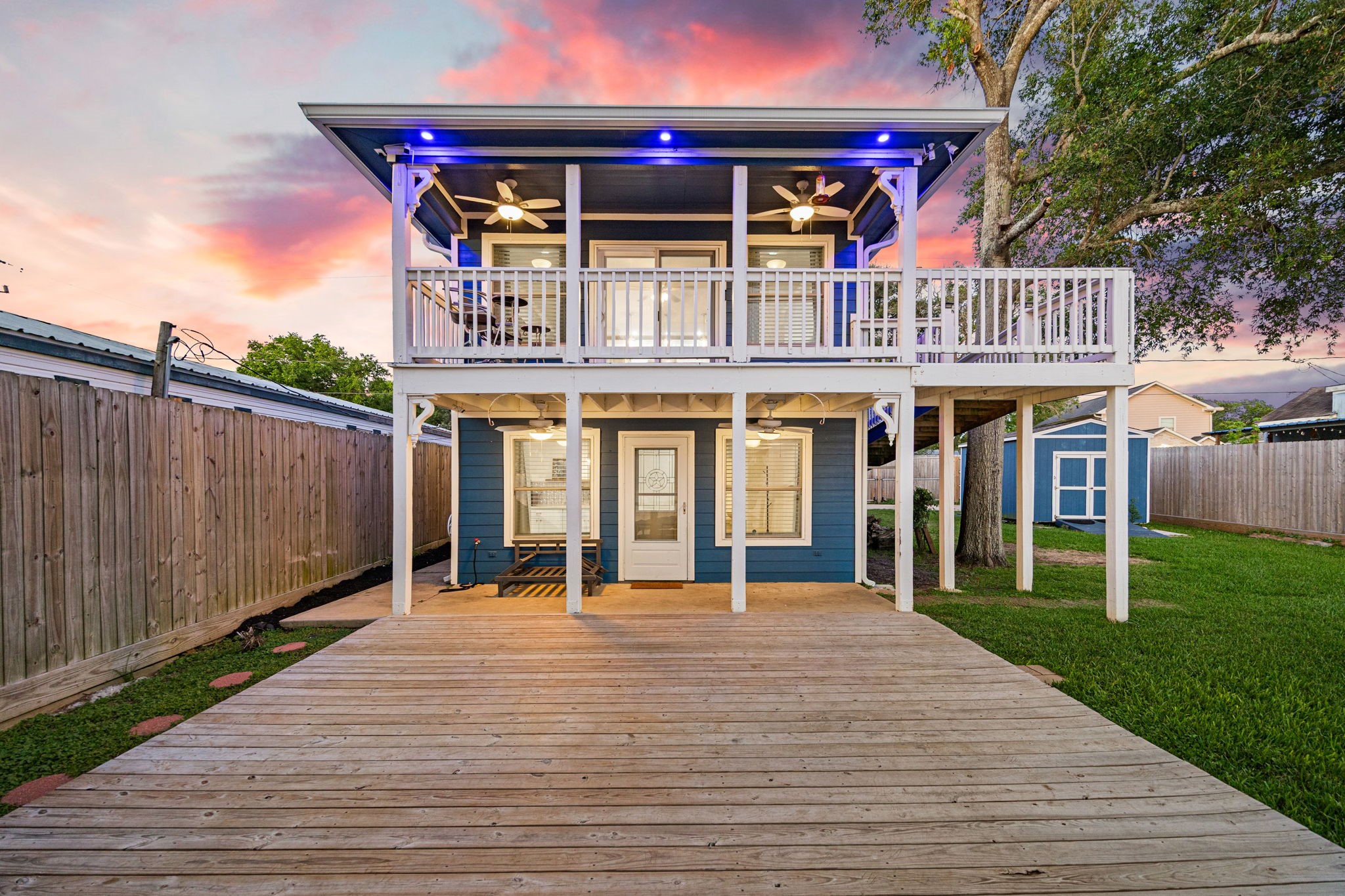 3114 Bay Oaks Harbor Drive Property Photo 4