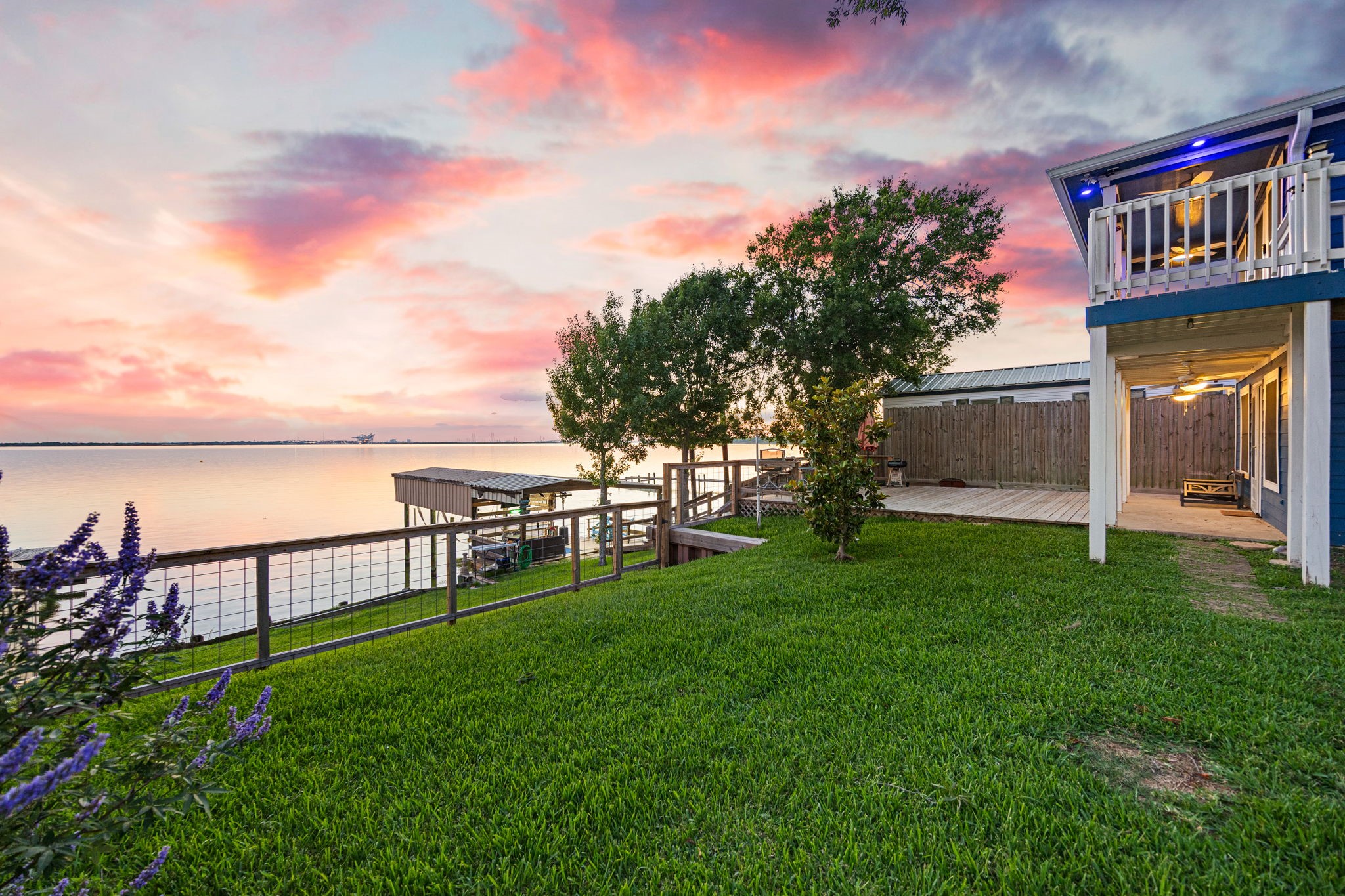 3114 Bay Oaks Harbor Drive Property Photo 33