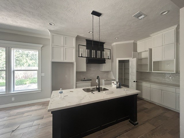 9204 Riggs Street Property Photo 4