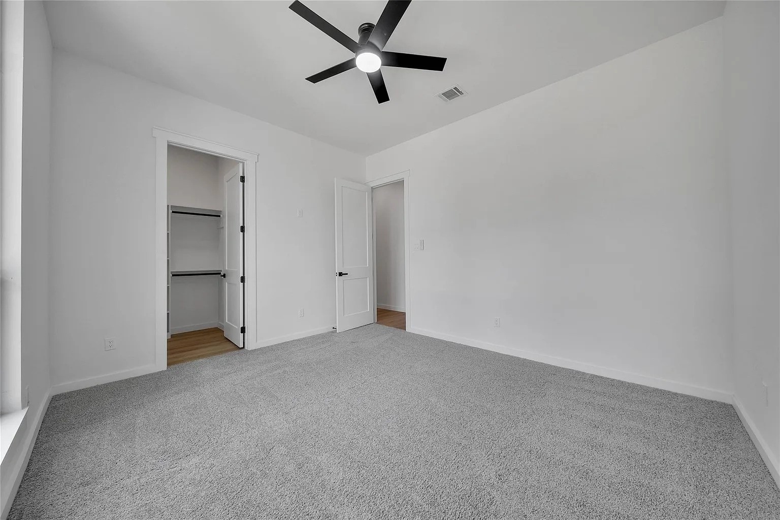 19006 Grandview Court Property Photo 33