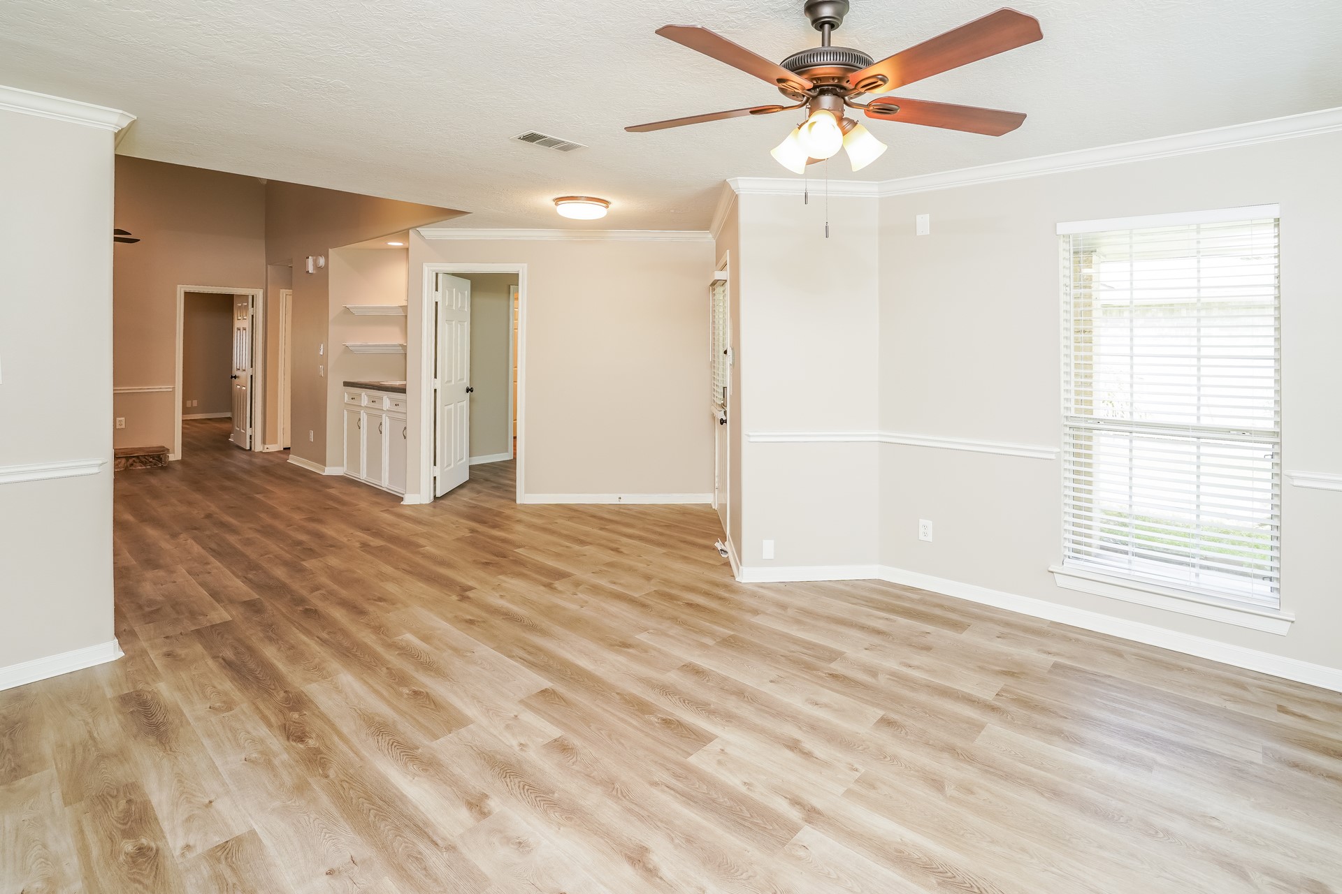 17311 Modbury Street Property Photo 5