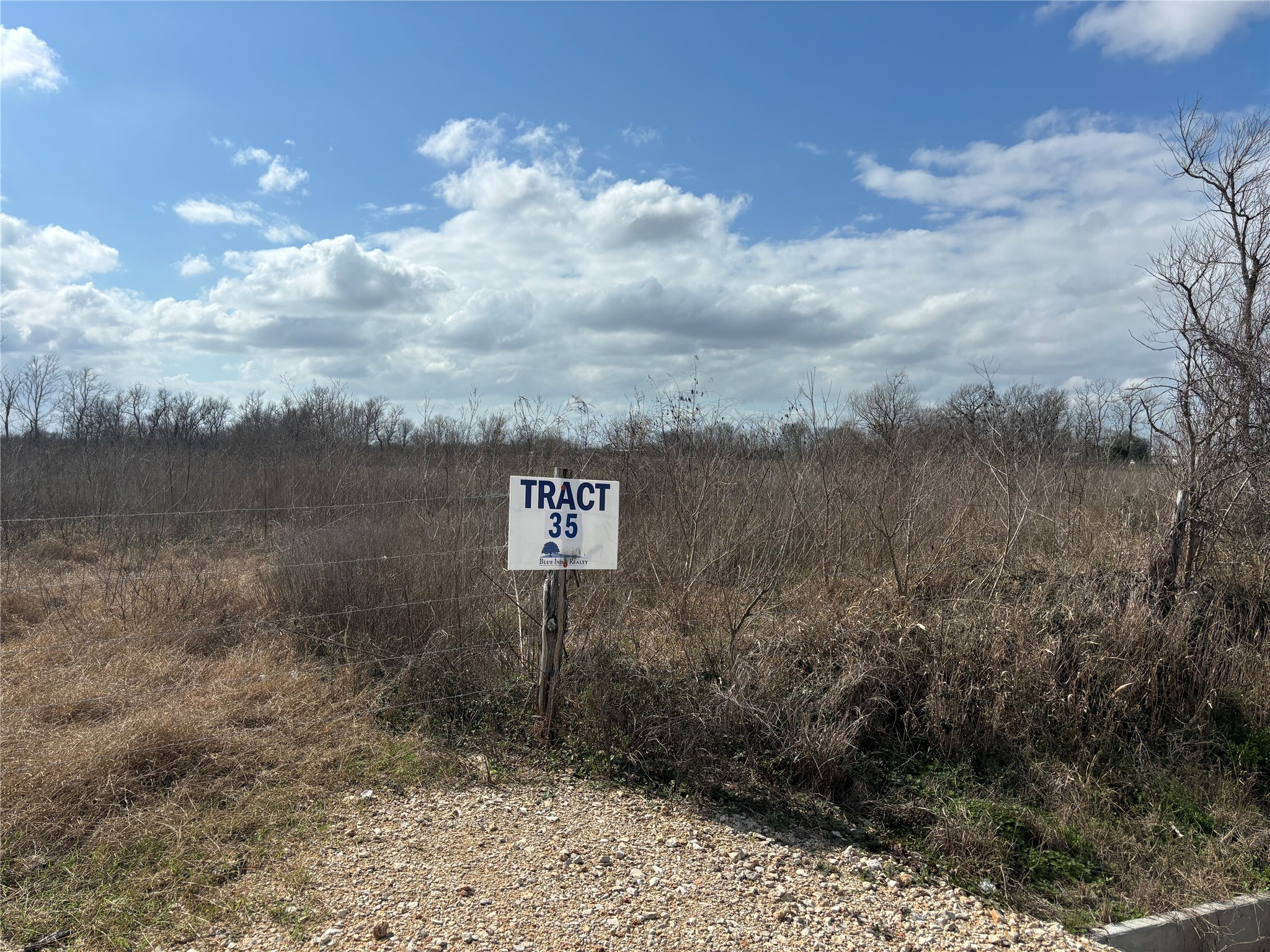 Tr 35b Hughes Rd Property Photo 2