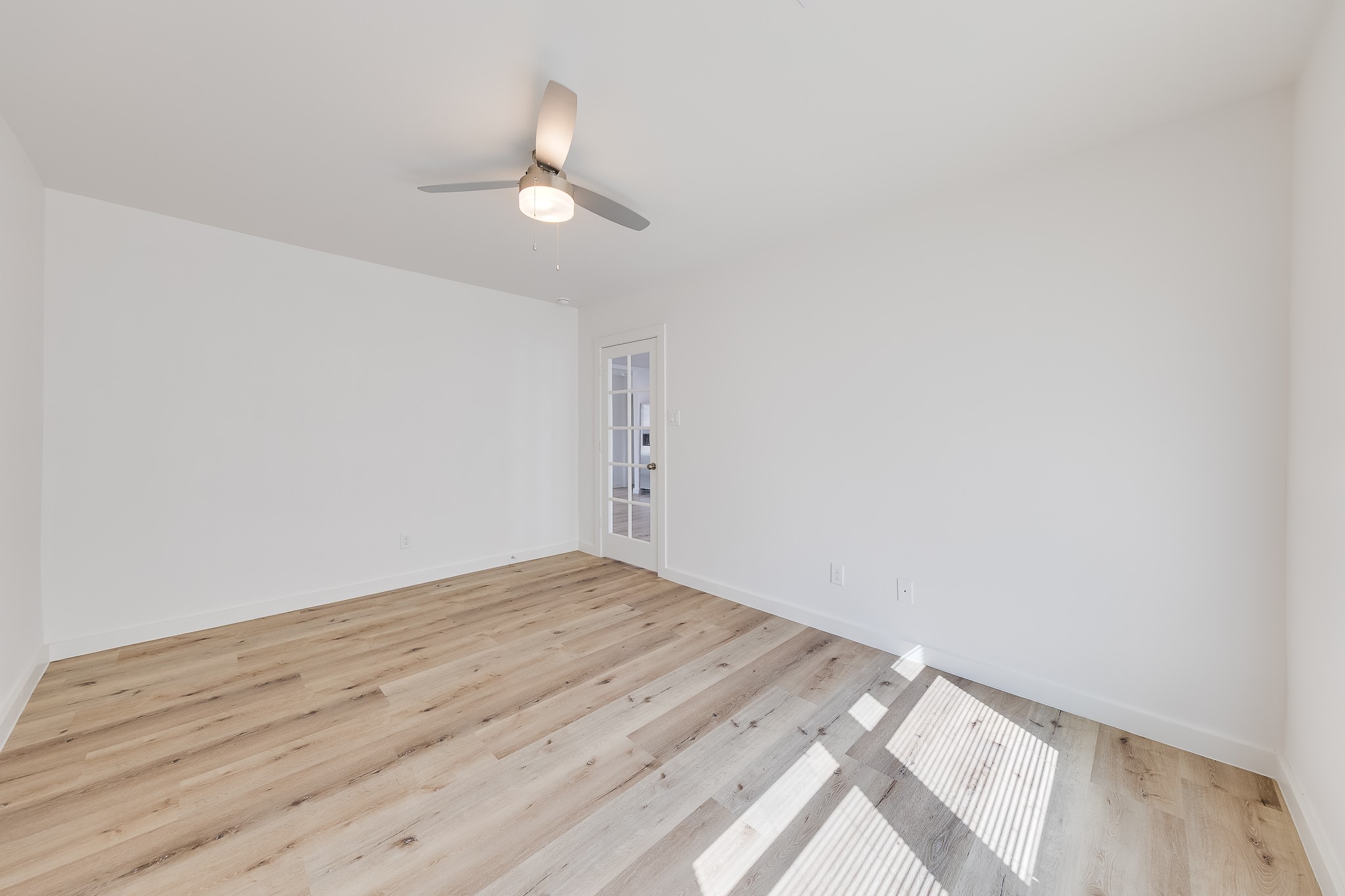 3635 Ward Street Property Photo 17