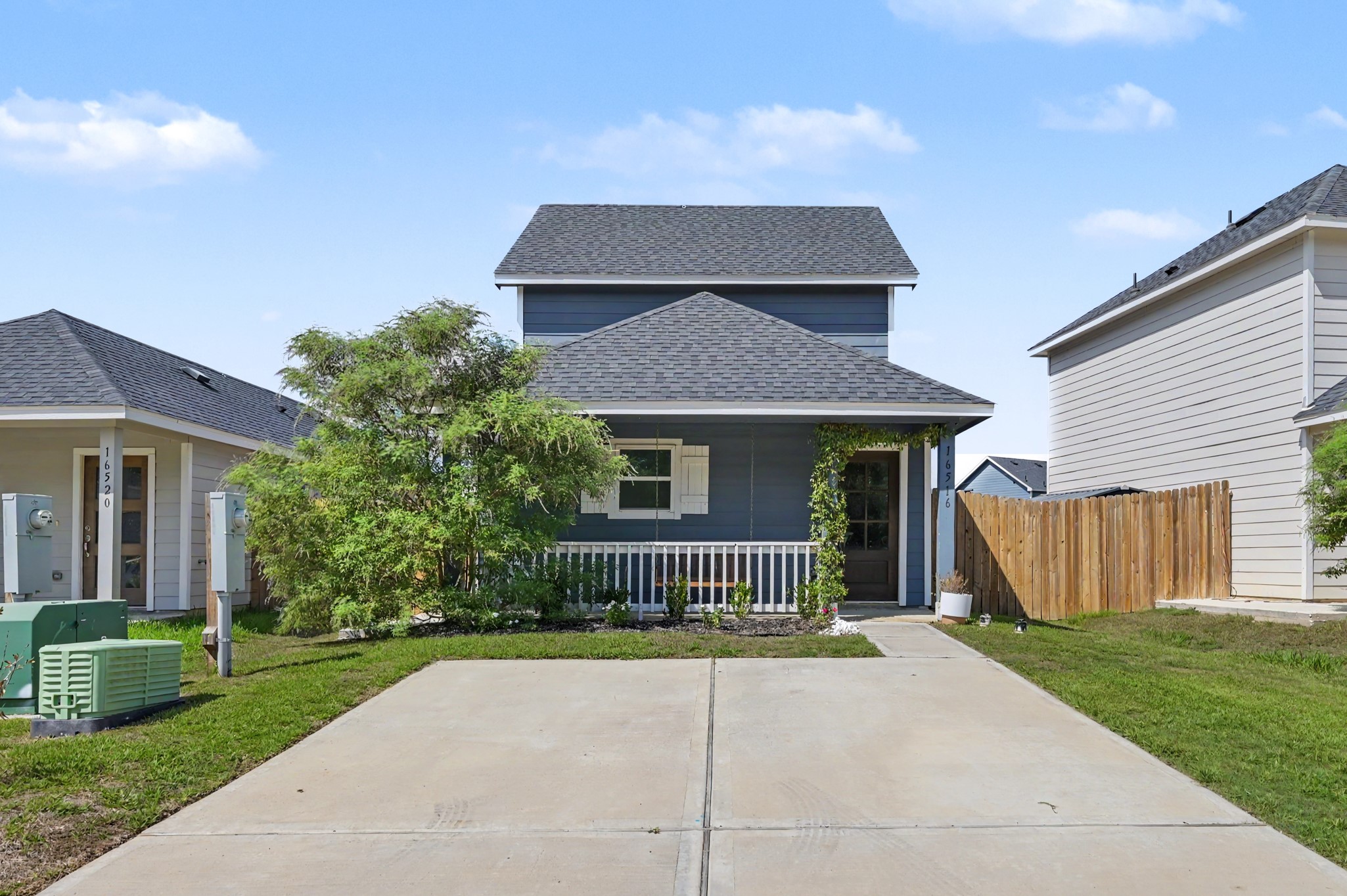 16516 Jasmine Marie Place Property Photo 1