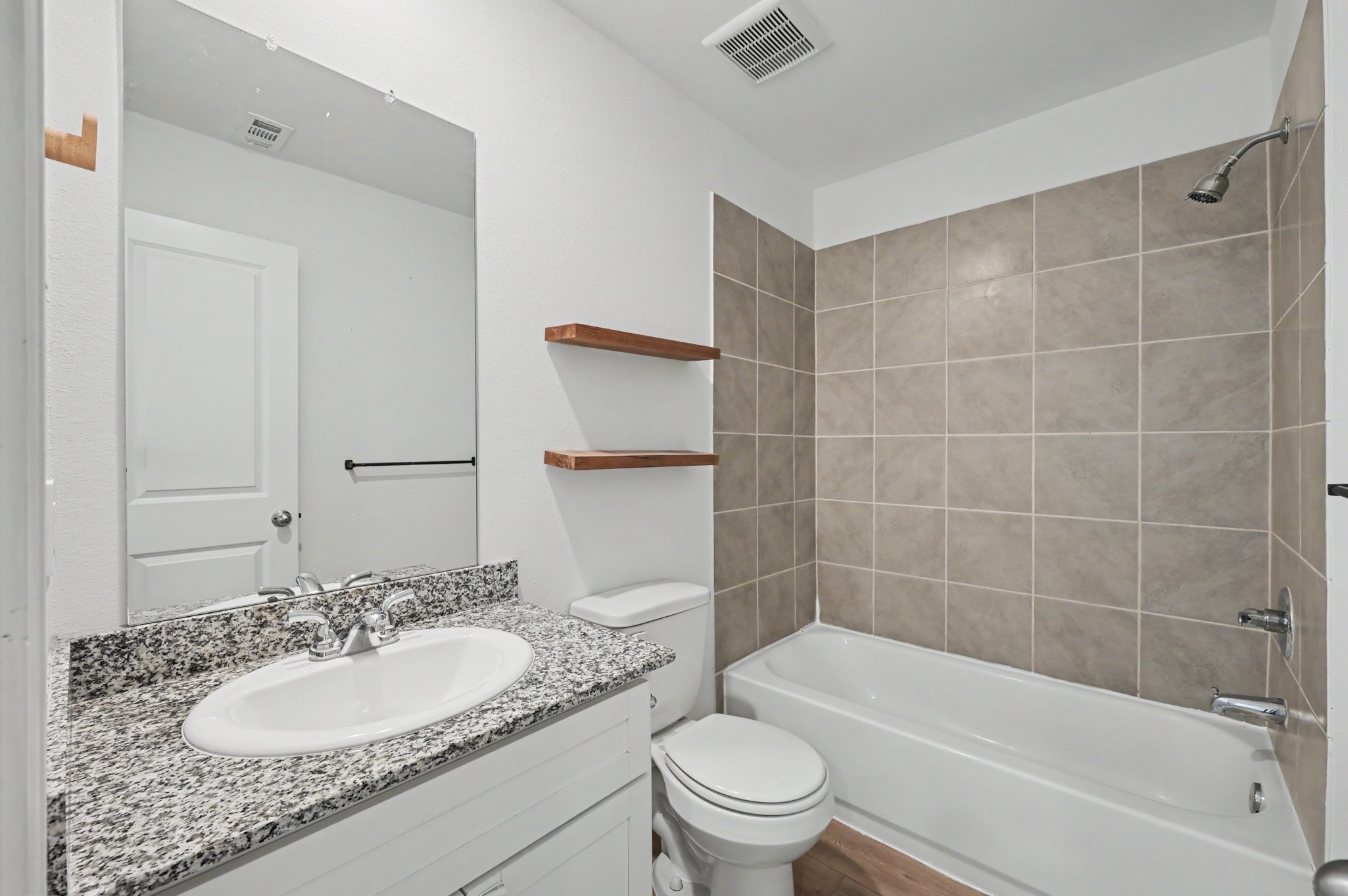 16516 Jasmine Marie Place Property Photo 17