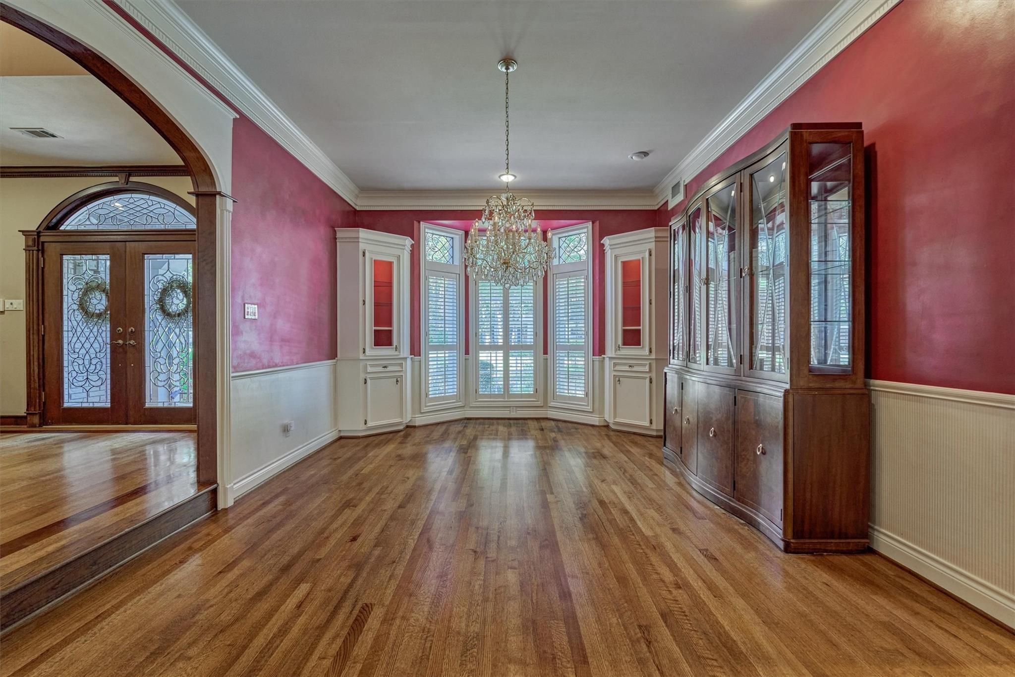 26 S Brokenfern Drive, The Woodlands Tx 77380 Property Photo 4