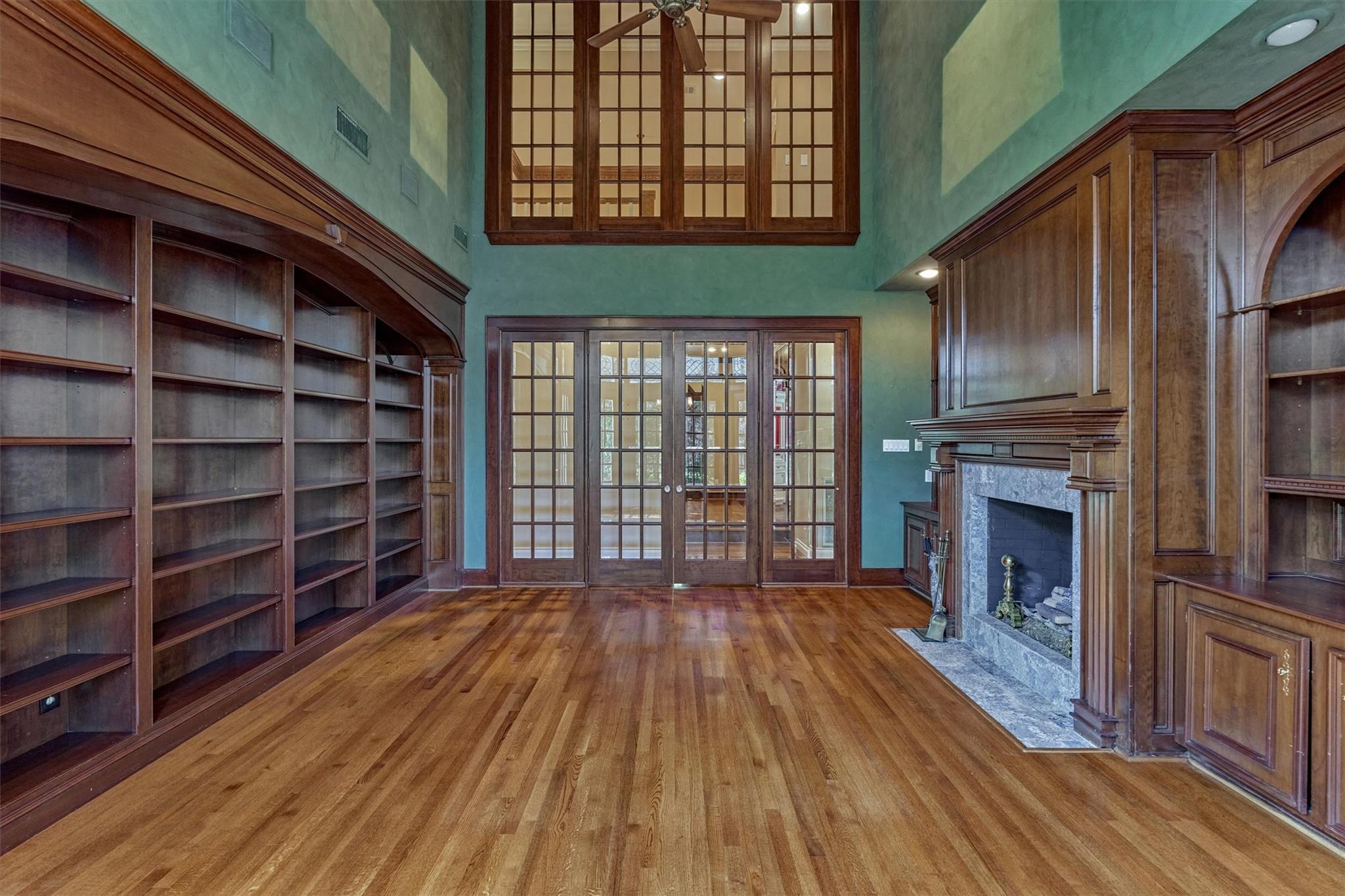 26 S Brokenfern Drive, The Woodlands Tx 77380 Property Photo 14