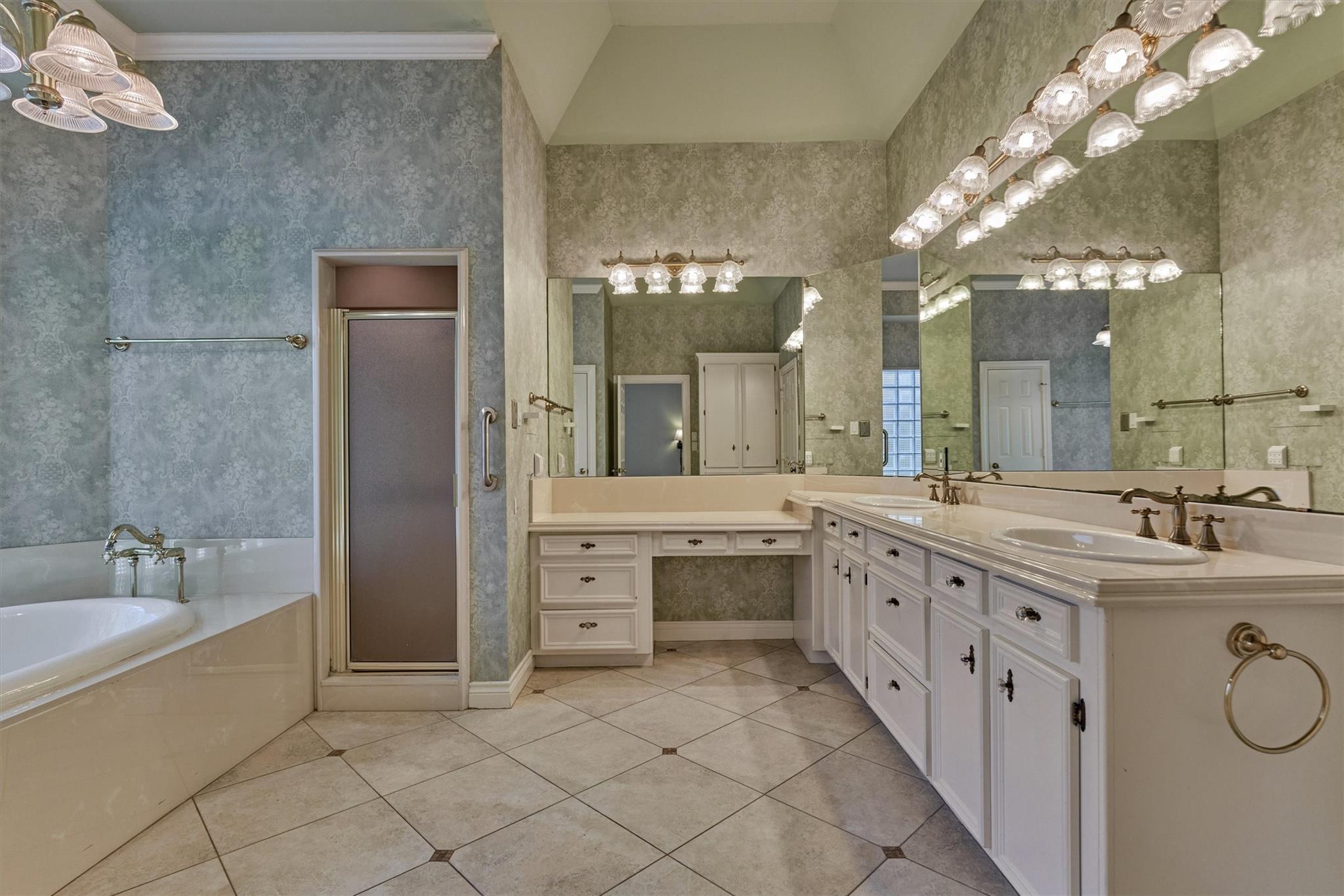 26 S Brokenfern Drive, The Woodlands Tx 77380 Property Photo 26
