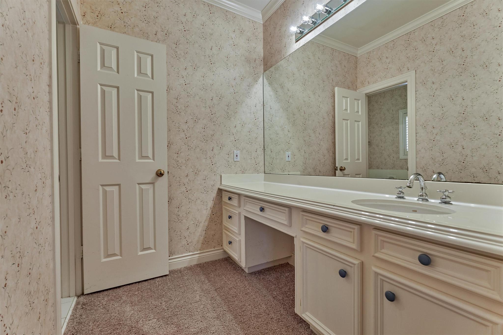 26 S Brokenfern Drive, The Woodlands Tx 77380 Property Photo 36