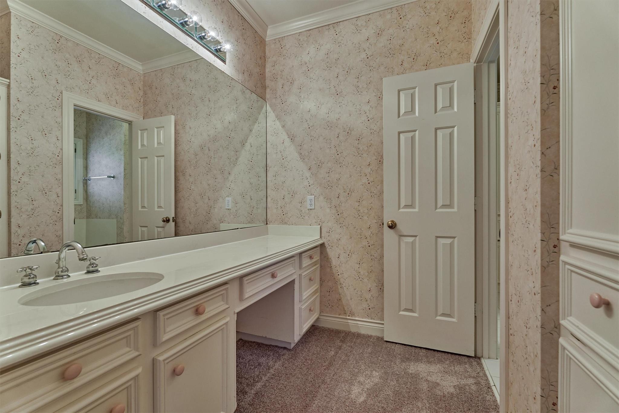26 S Brokenfern Drive, The Woodlands Tx 77380 Property Photo 39