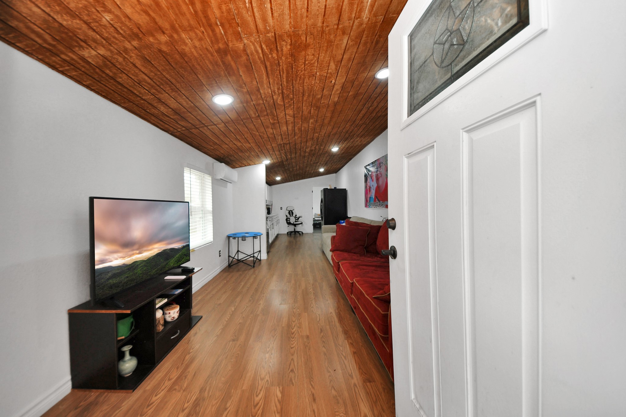 411 County Road 3556 Property Photo 15