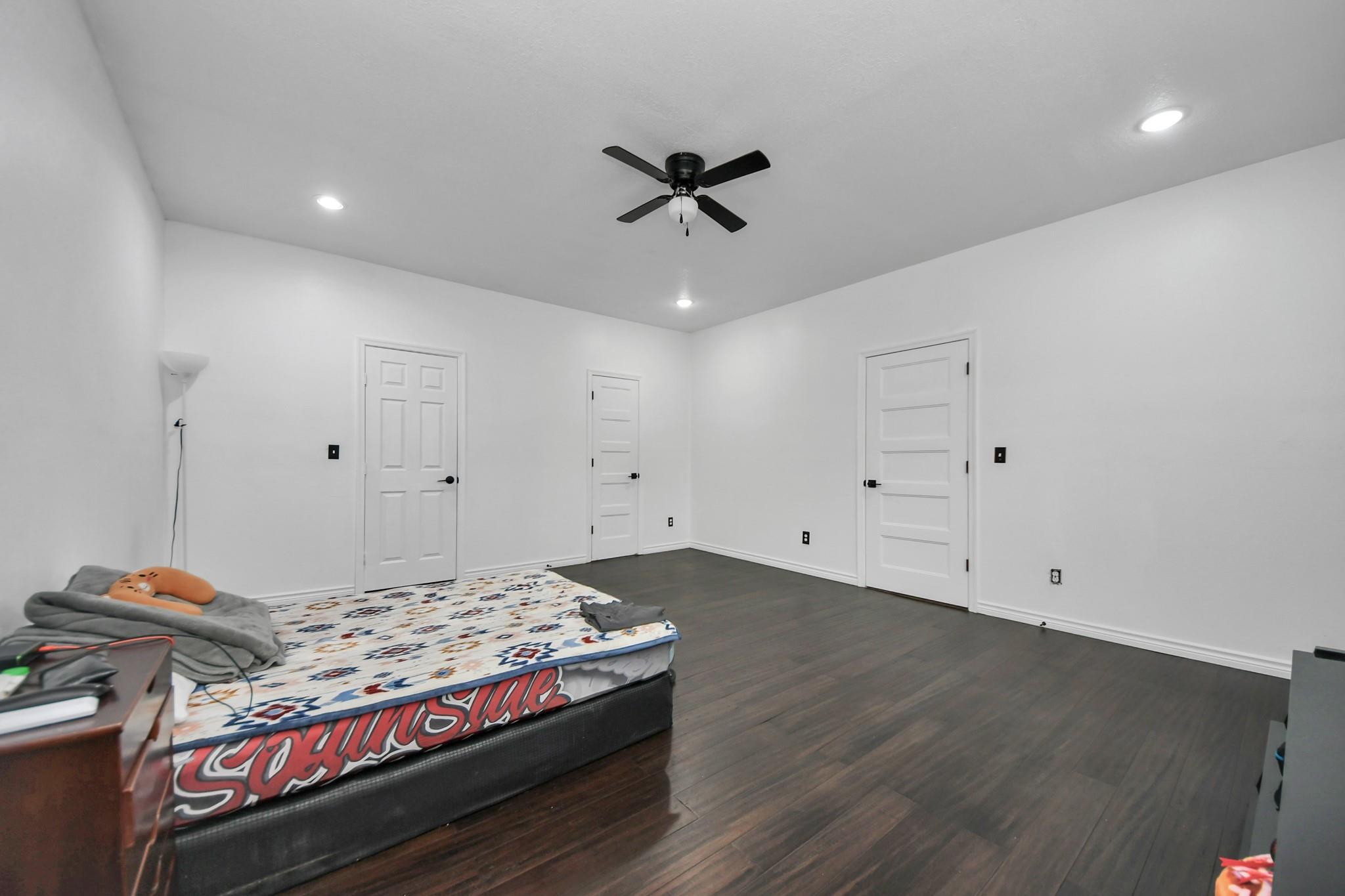 411 County Road 3556, Cleveland Tx 77327 Property Photo 17