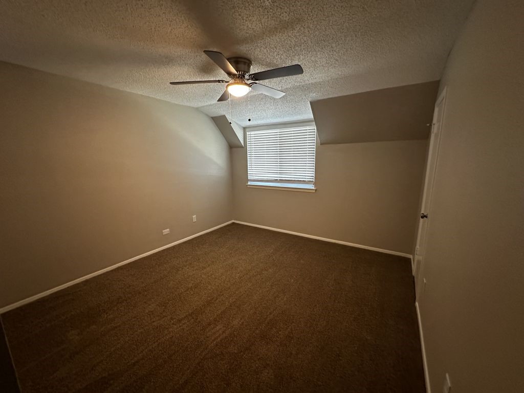 2120 Greenbriar Colony Drive Property Photo 22