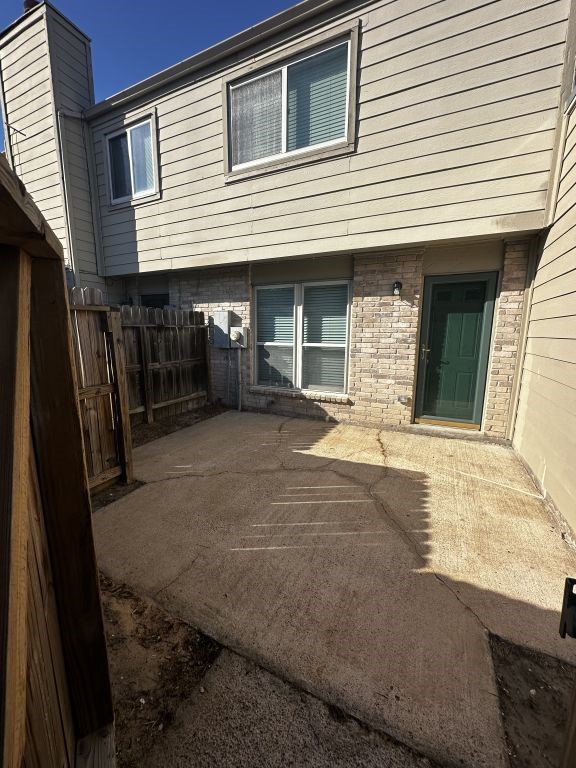 2120 Greenbriar Colony Drive Property Photo 24