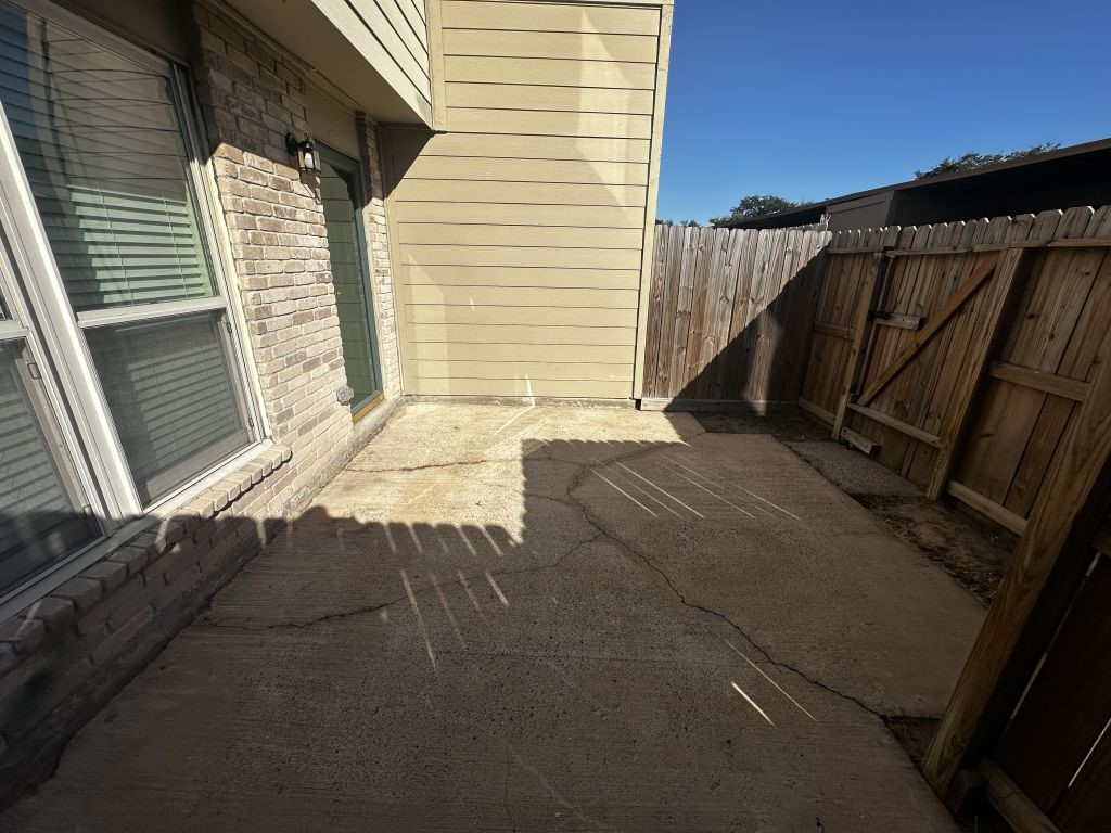 2120 Greenbriar Colony Drive Property Photo 25