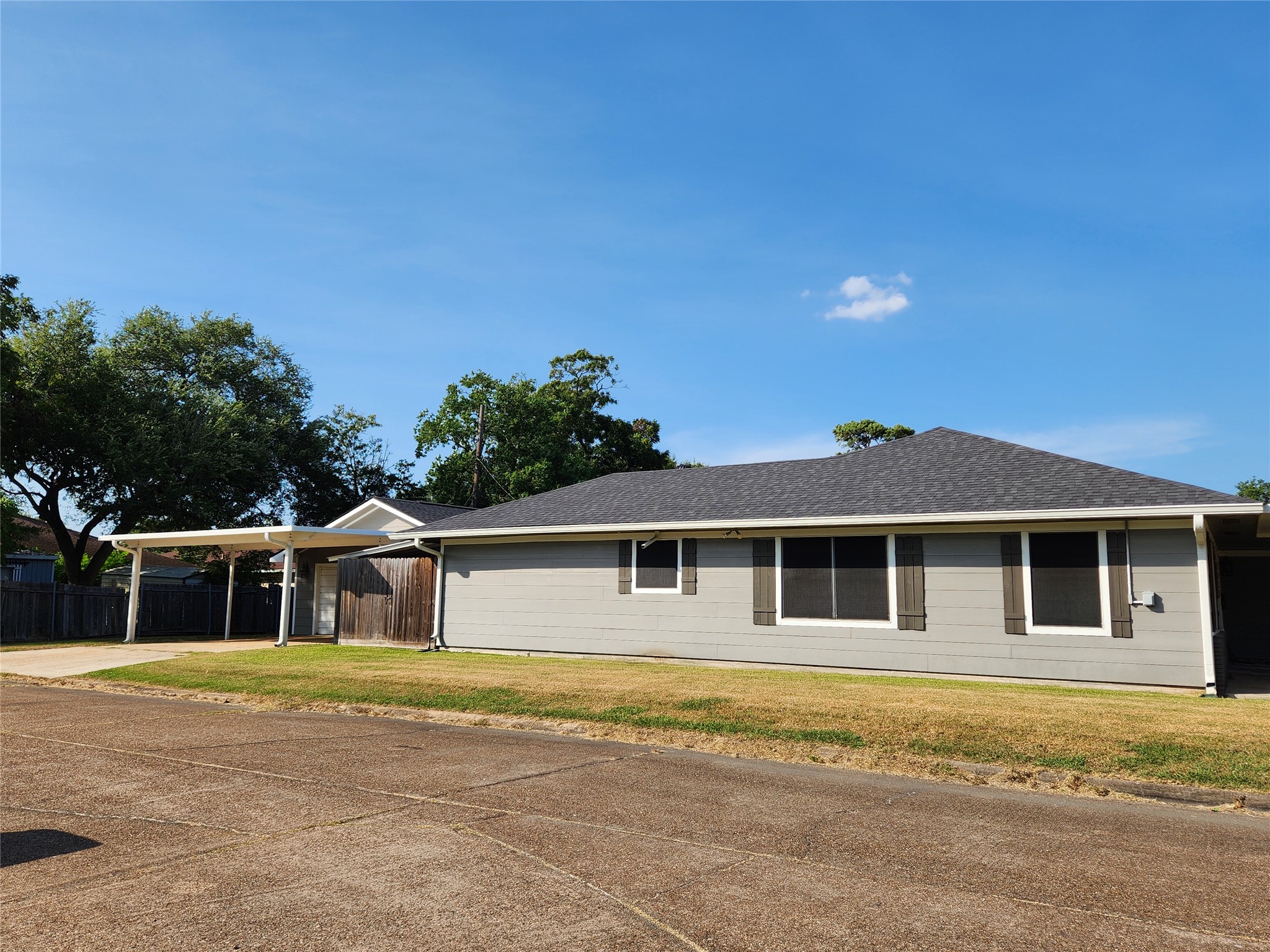 3416 Avenue N Property Photo 32