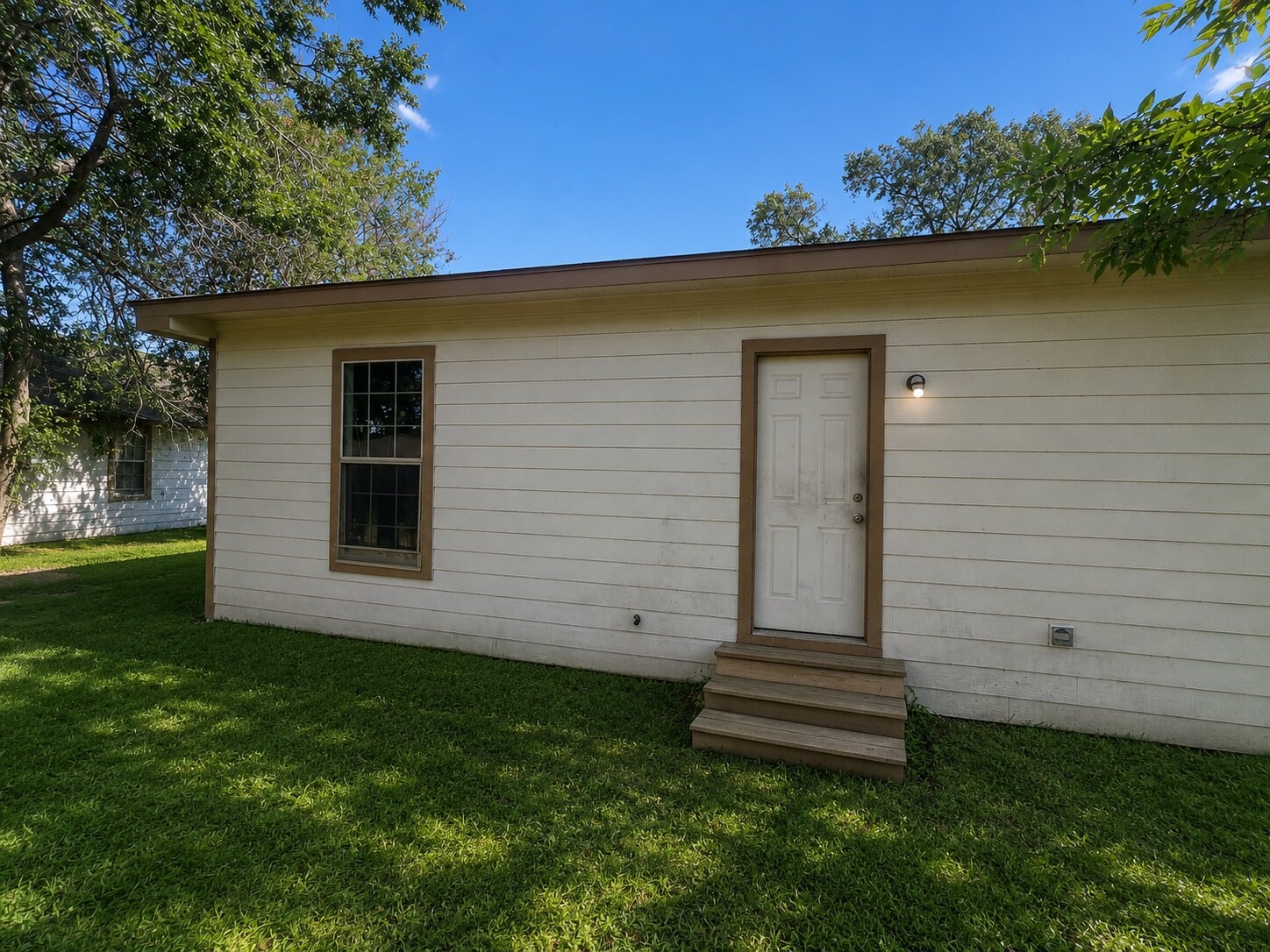 7612 E Magnolia Street Property Photo 12