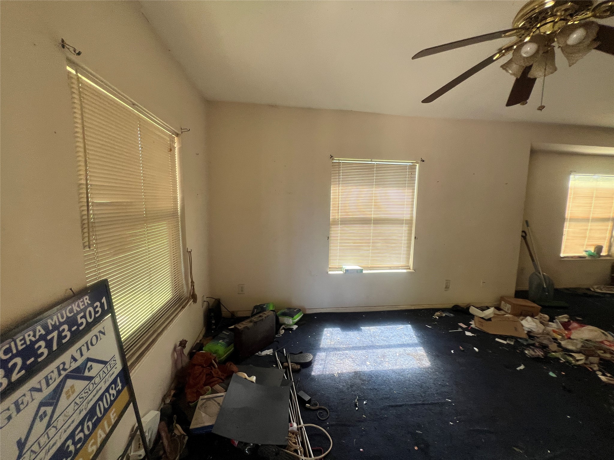 7612 E Magnolia Street Property Photo 17