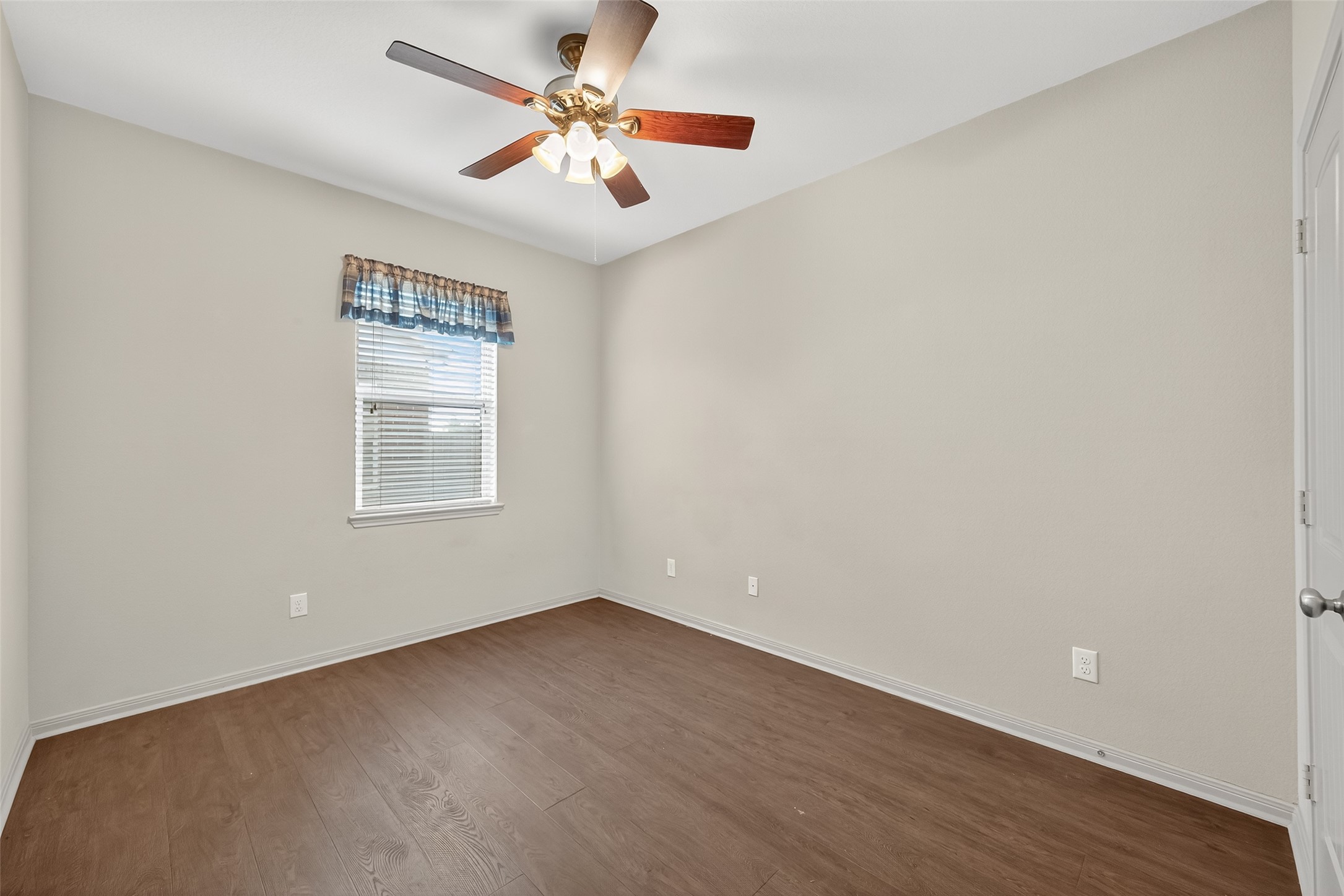 20214 Rusty Rock Lane Property Photo 26