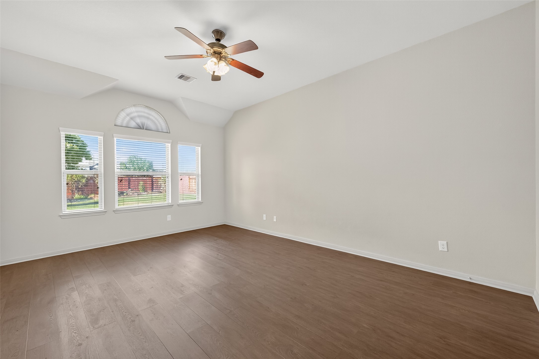 20214 Rusty Rock Lane Property Photo 30