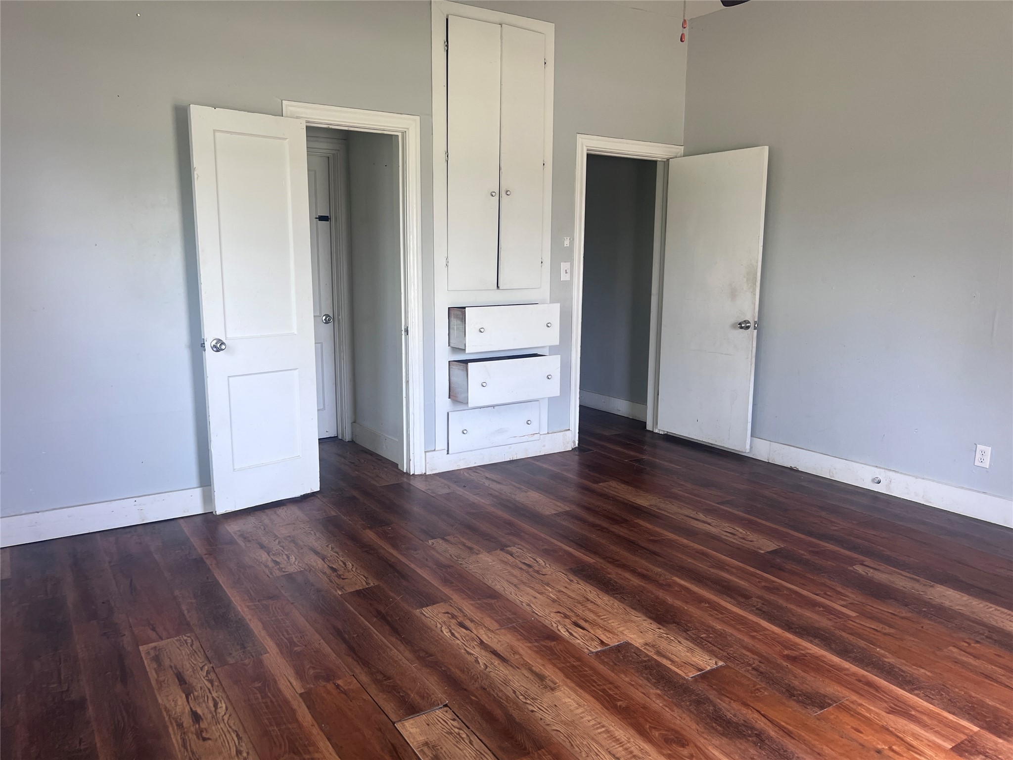 709 S Harrison Lane Property Photo 13