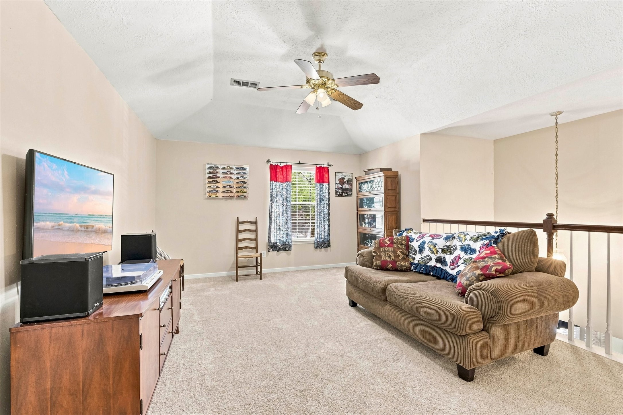 1131 Alexandria Court Property Photo 23
