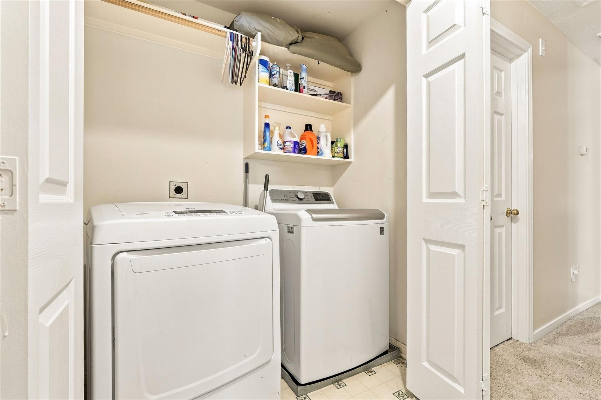 1131 Alexandria Court Property Photo 42