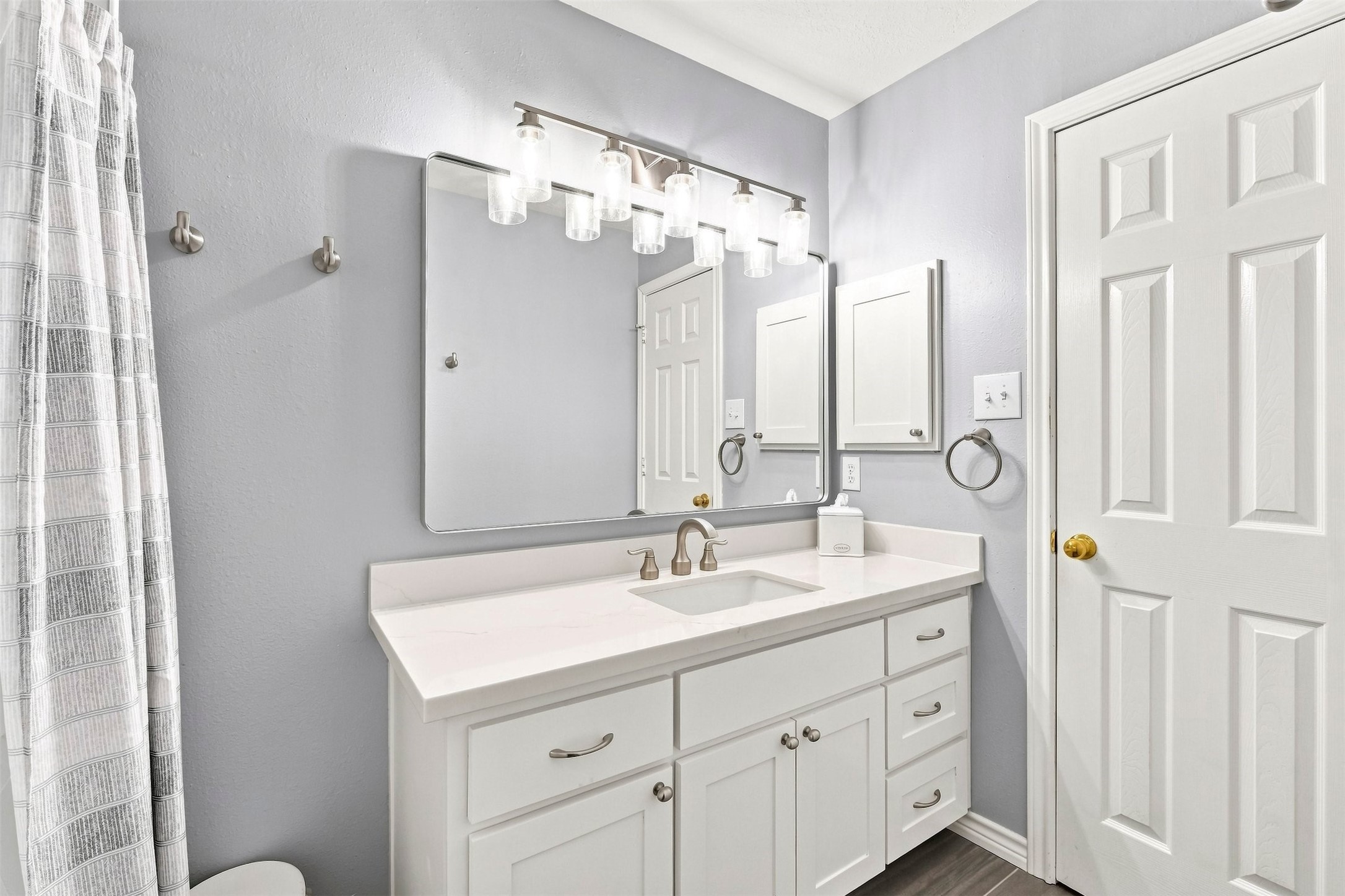 1131 Alexandria Court Property Photo 43