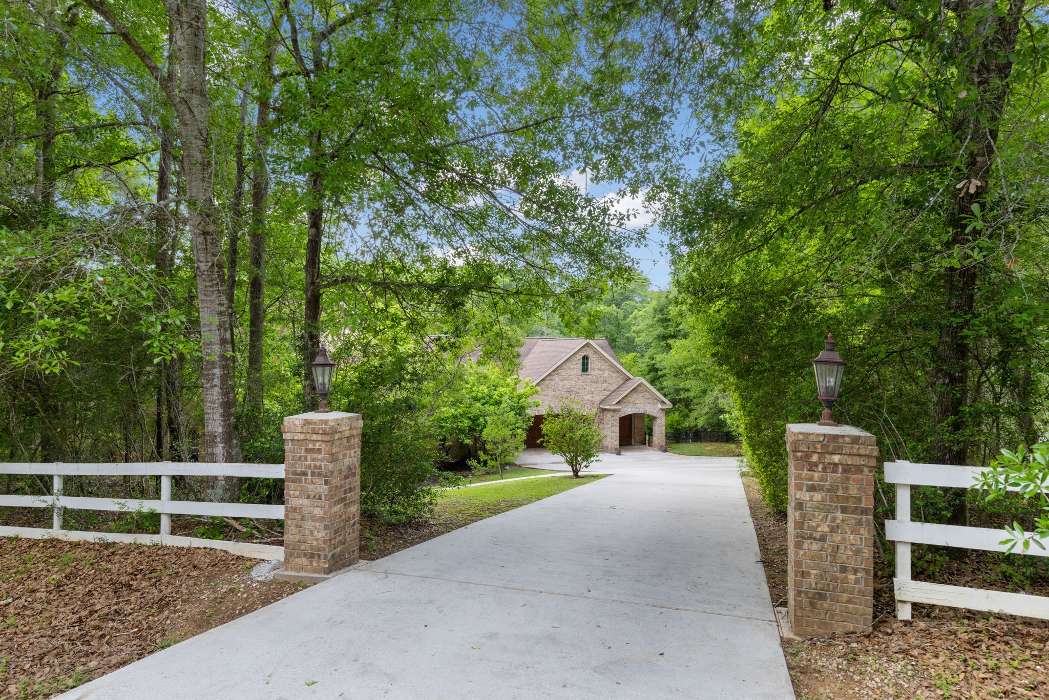7421 Enchanted Stream Drive Property Photo