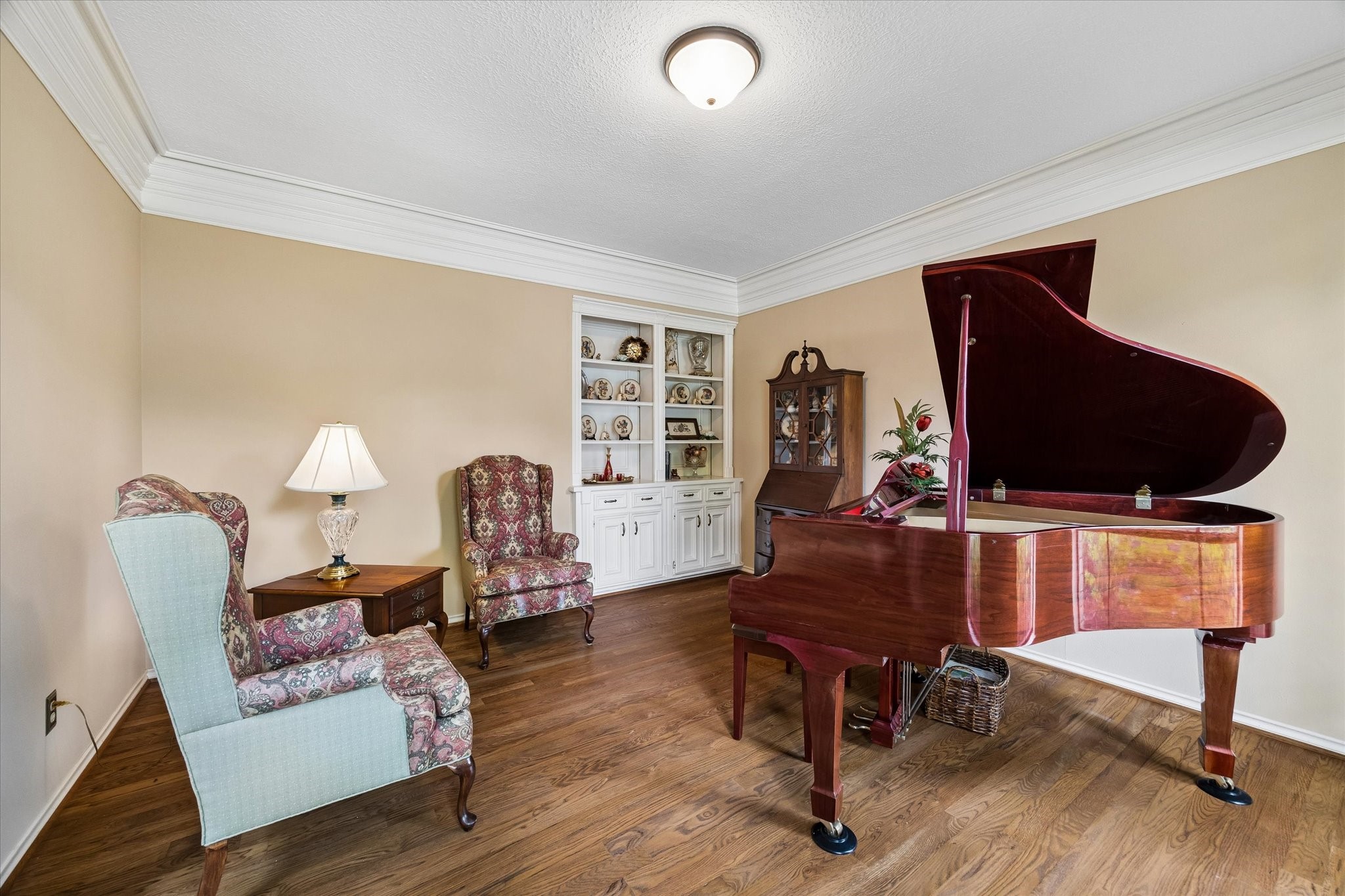 2519 Golden Pond Drive Property Photo 10