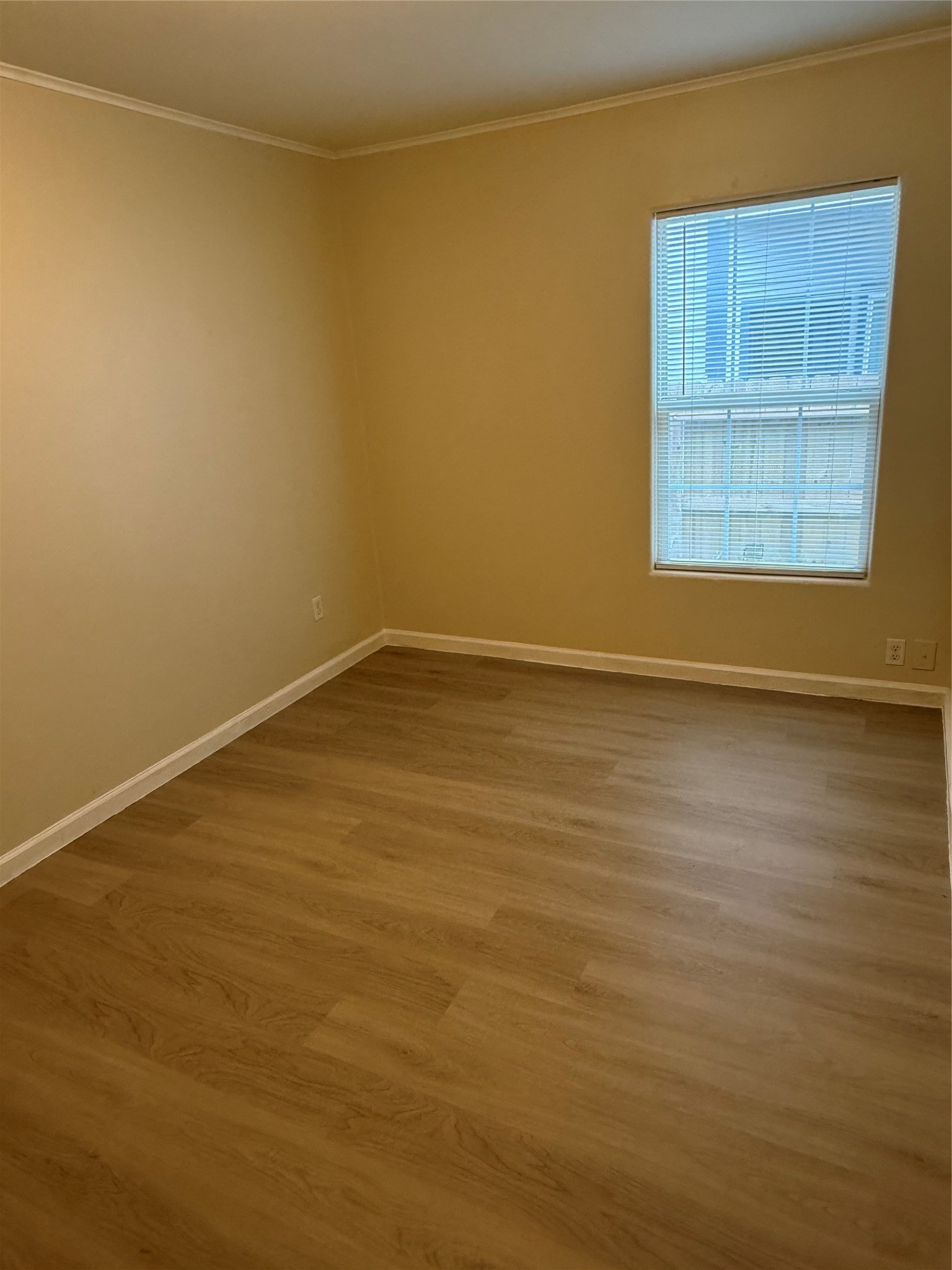 7806 Beckley A Property Photo 8