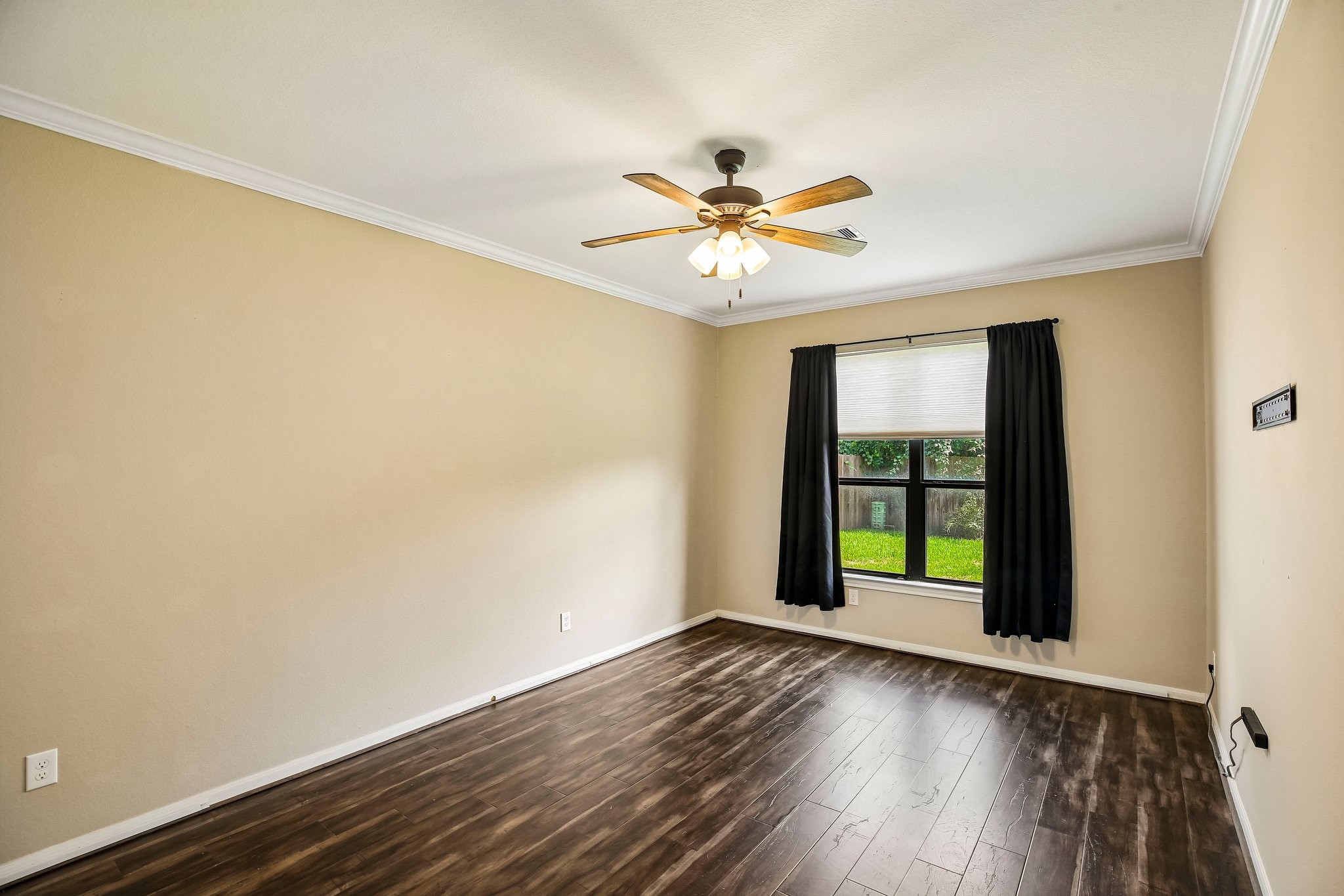 20922 Warwickshire Drive Property Photo 30