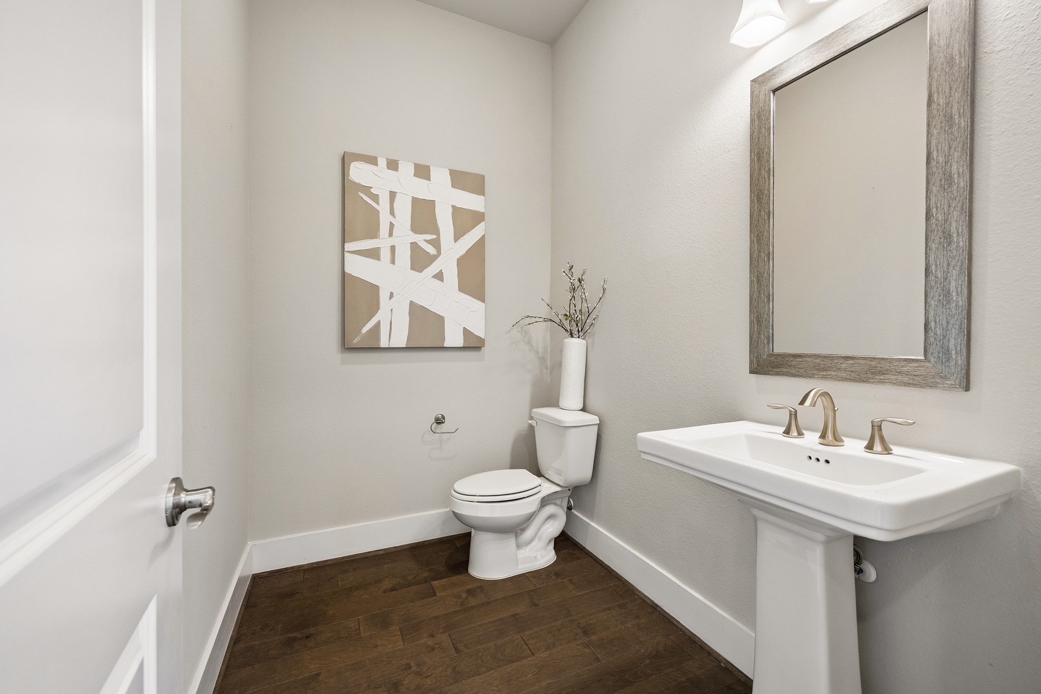 418 W 28th Street C Property Photo 18