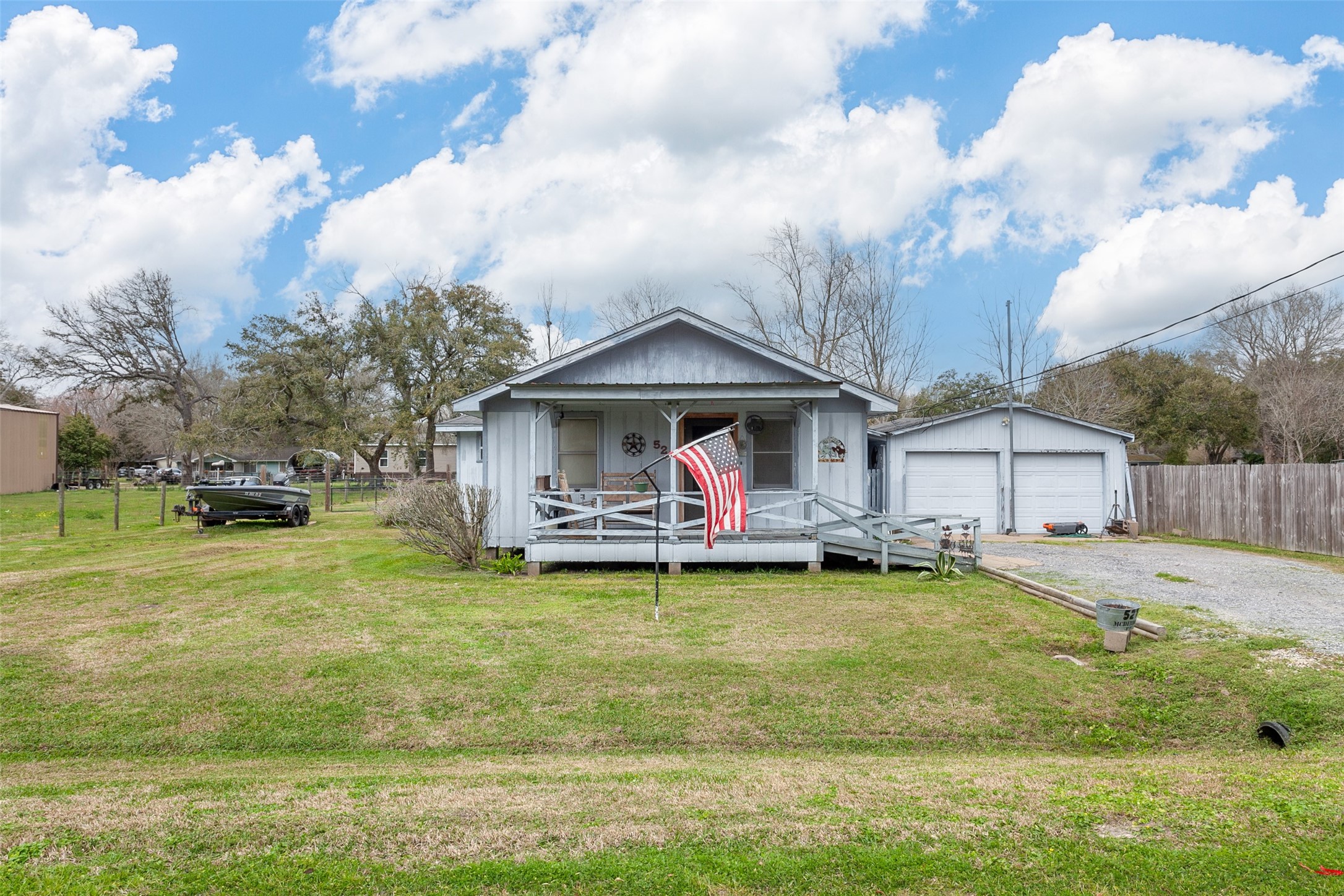 521 Mcdermott Property Photo