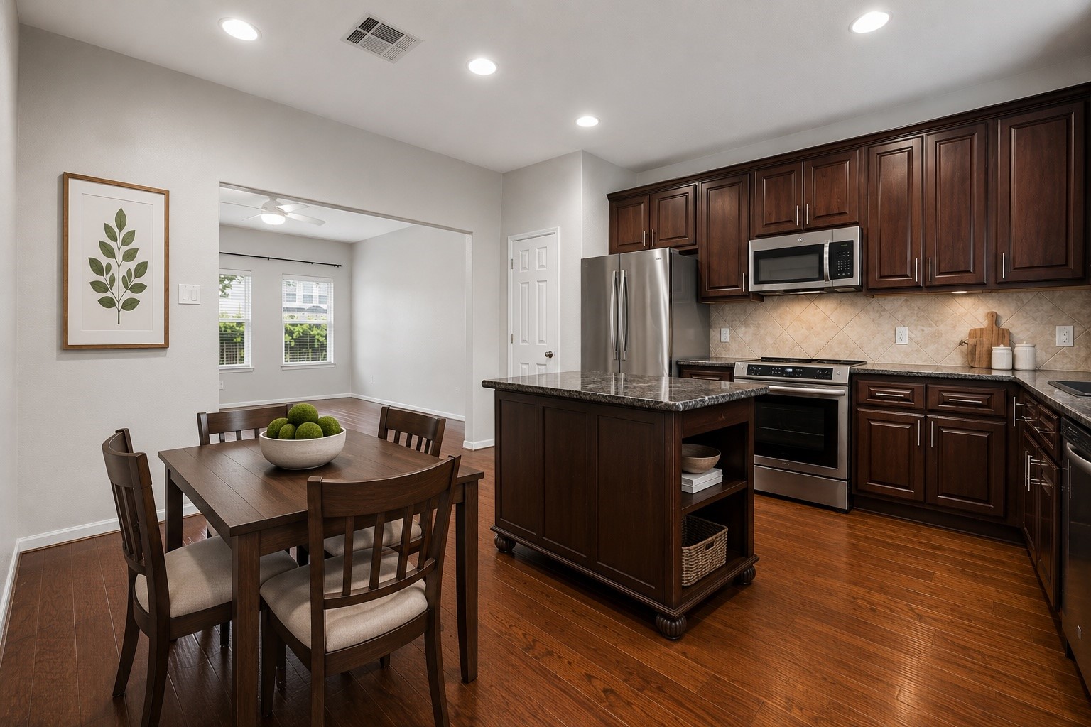 5106 Pinemont Place Property Photo 6